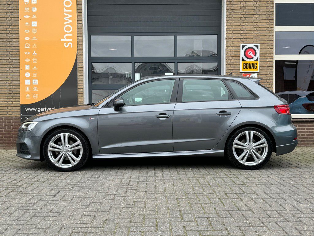 Audi A3 SPORTBACK 35 TFSI 1.5 150PK CoD SPORT S-LINE EDITION NL-AUTO