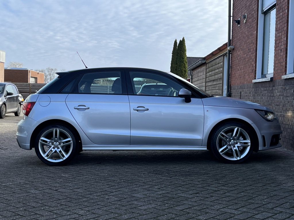 Audi A1 Sportback 1.4 TFSI Pro Line S | XENON | NAVIGATIE |