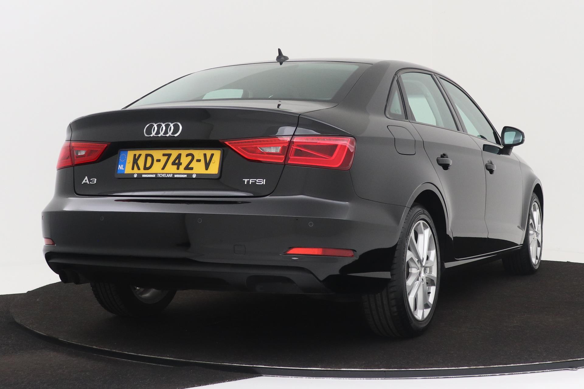 Audi A3 Limousine 1.4 TFSI Ambition Pro Line | Navigatie | Climate Control | Stoelverwarming |