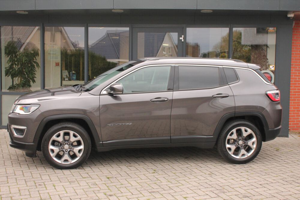 Jeep Compass 1.4 MultiAir Opening Edition Plus | Leer | Beats audio | Carplay | rijklaar