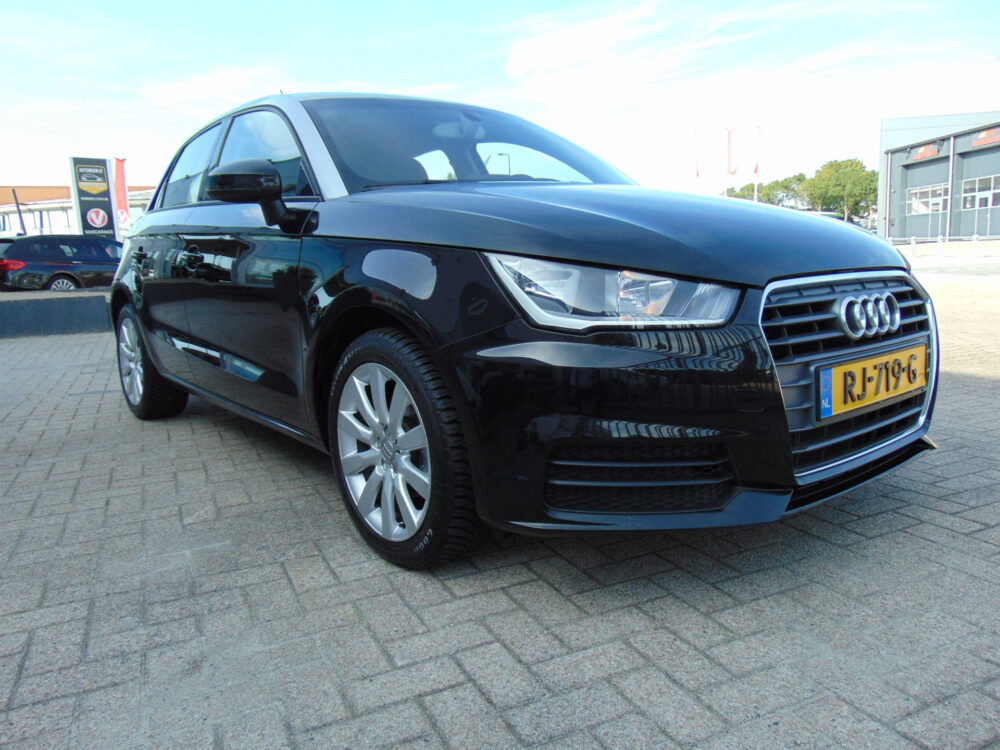 Audi A1 Sportback 1.0 TFSI Sport Edition Navigatie, PDC, LMV, 56.000 KM..!!