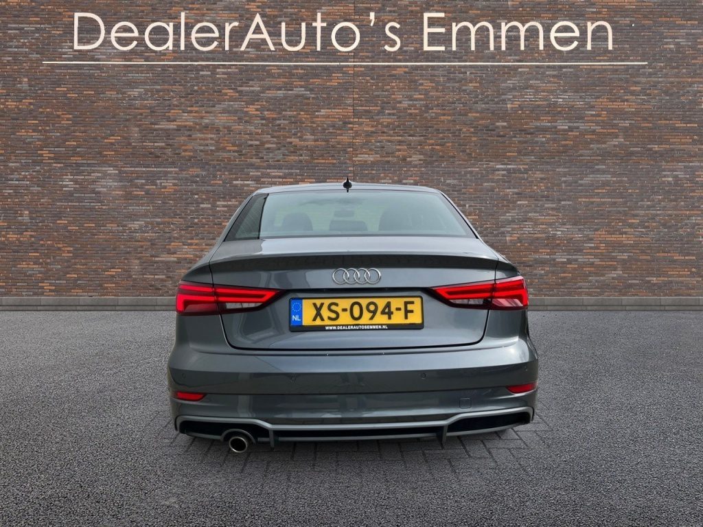 Audi A3 Limousine 30 TFSI S-LINE ECC LMV NAVIGATIE CRUISE