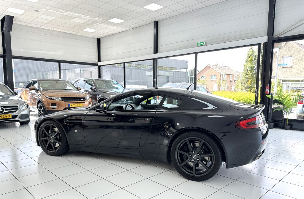 Aston Martin V8 Vantage 4.3 V8 Sportshift Bovag Garantie