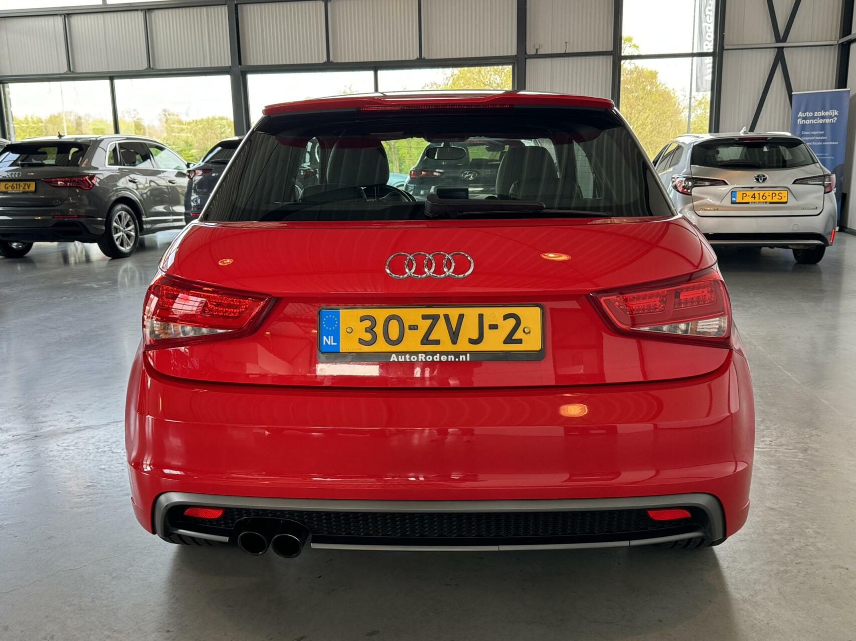 Audi A1  1.4 TFSI Pro Line S-Line Automaat