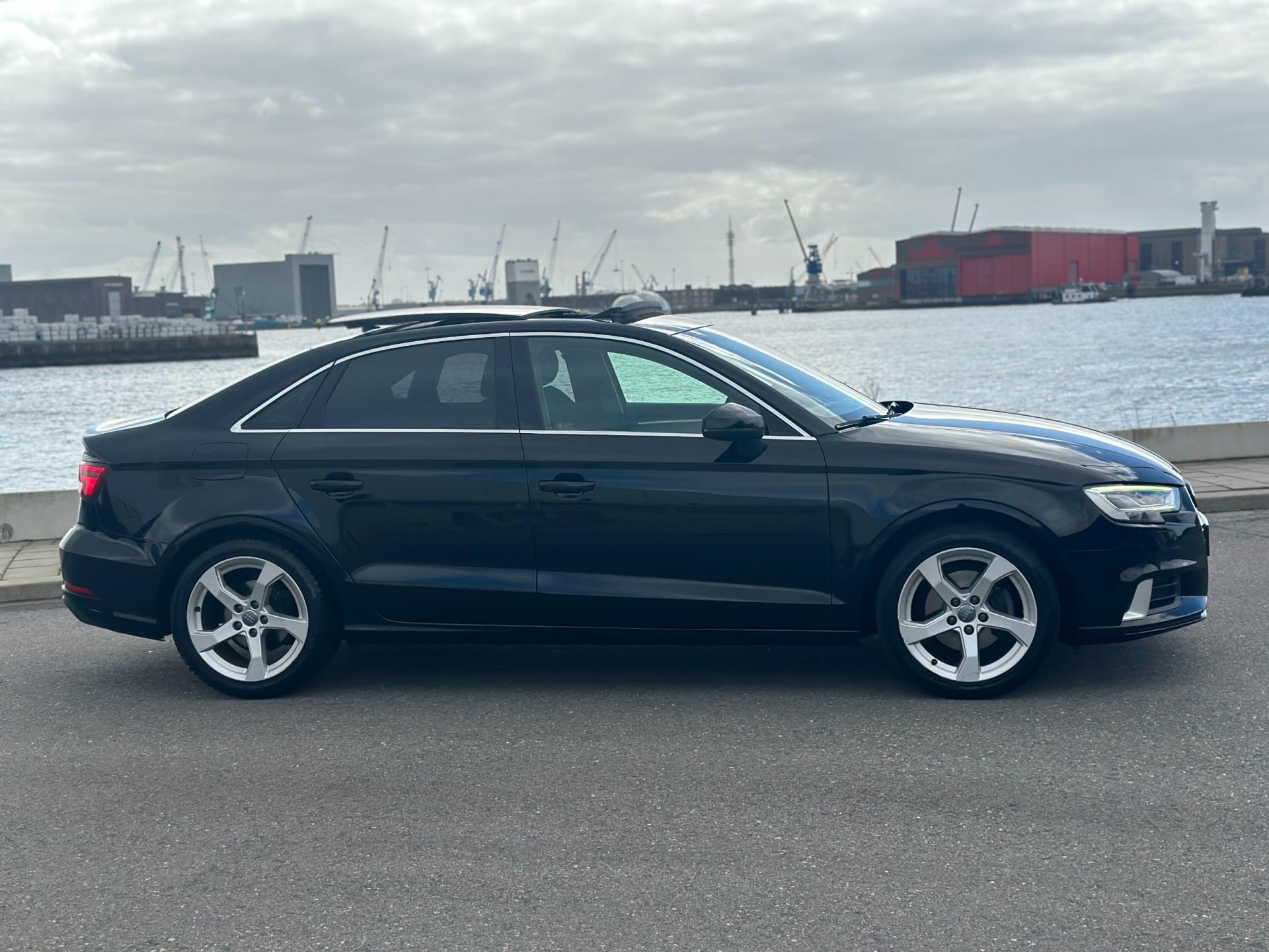 Audi A3 Limousine 30 TFSI Sport Lease Edition