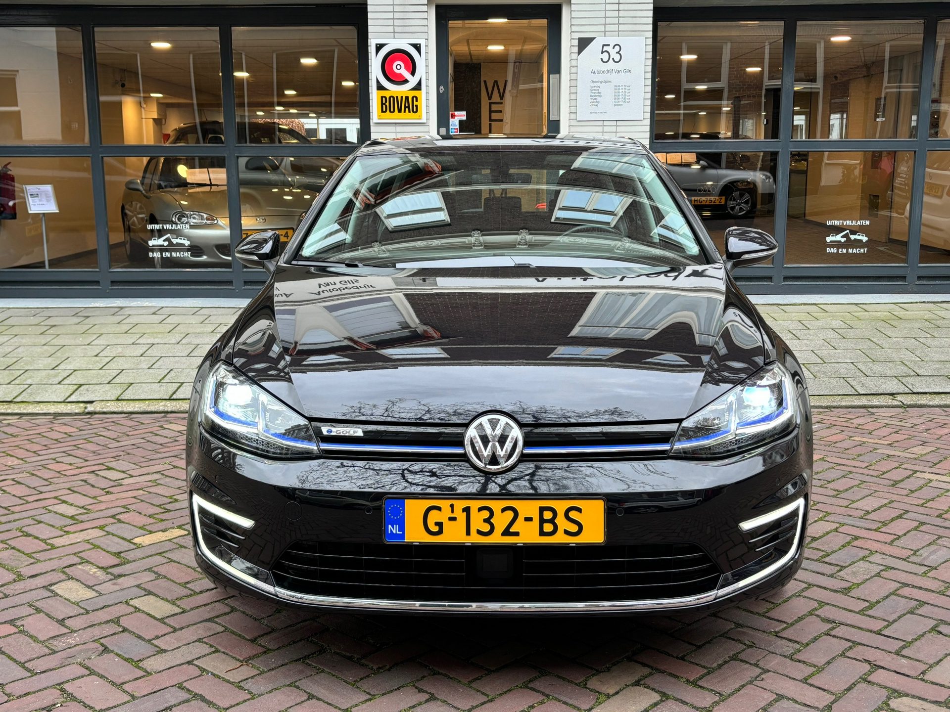 Volkswagen Beetle Cabriolet 2.0 TDI Design BlueMotion | R-LINE | CAMERA | PDC | NAVI | LM VELG 20 | CRUISE CONTROL | 1/2 LEDER |