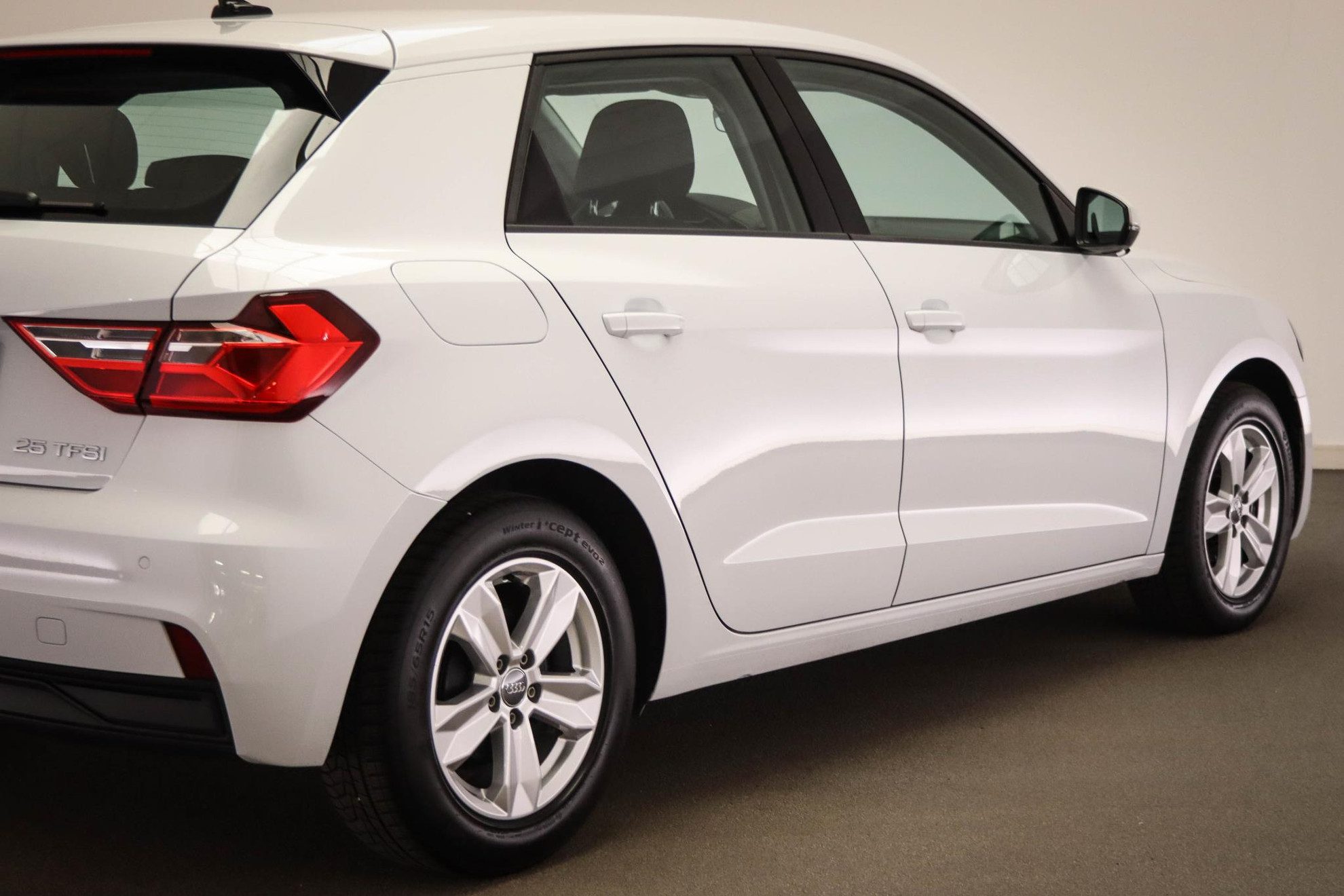 Audi A1 Sportback 25 TFSI Pro Line | PRE SENSE | DAB | APPLE CARPLAY