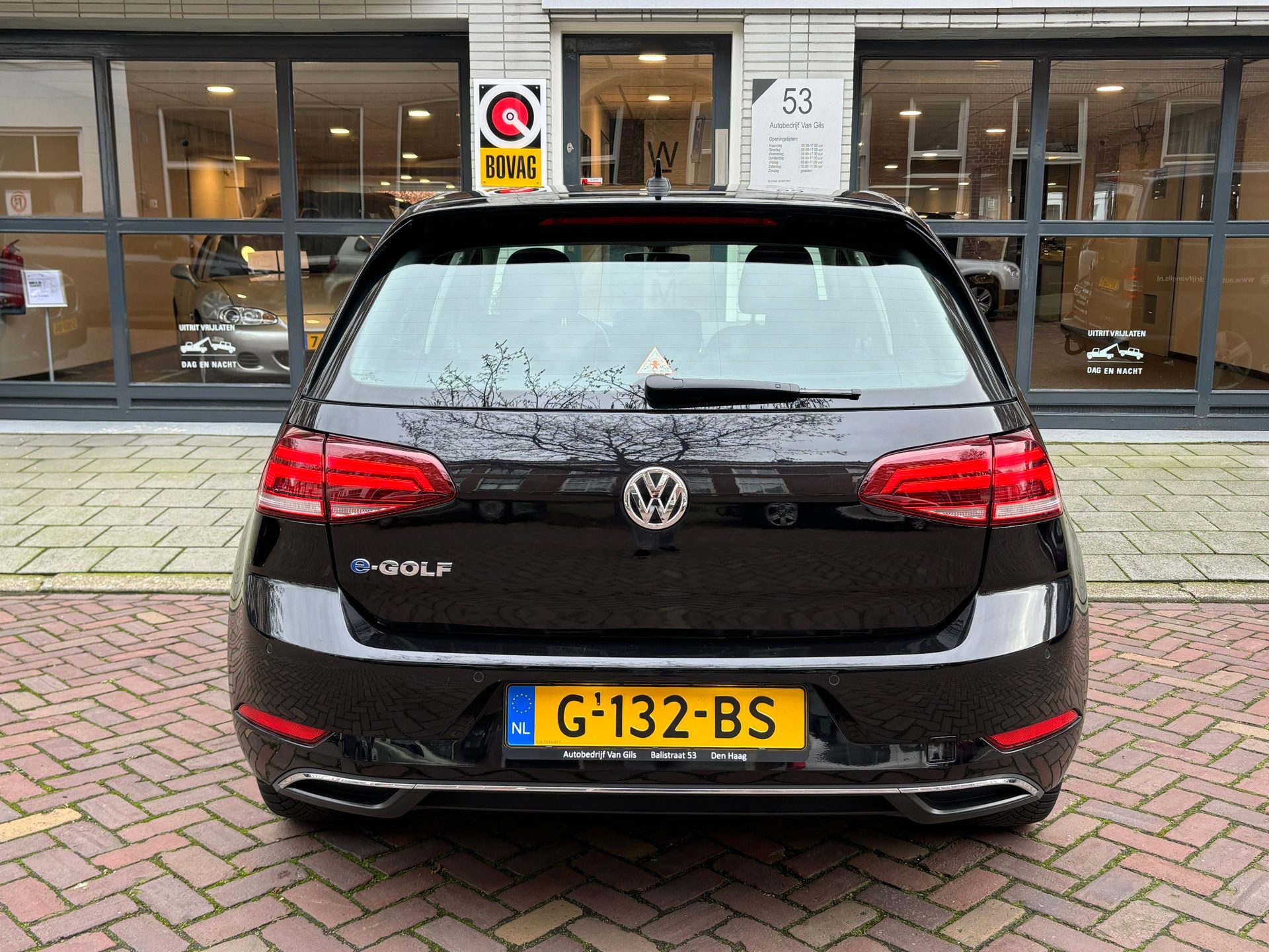 Volkswagen Beetle Cabriolet 2.0 TDI Design BlueMotion | R-LINE | CAMERA | PDC | NAVI | LM VELG 20 | CRUISE CONTROL | 1/2 LEDER |