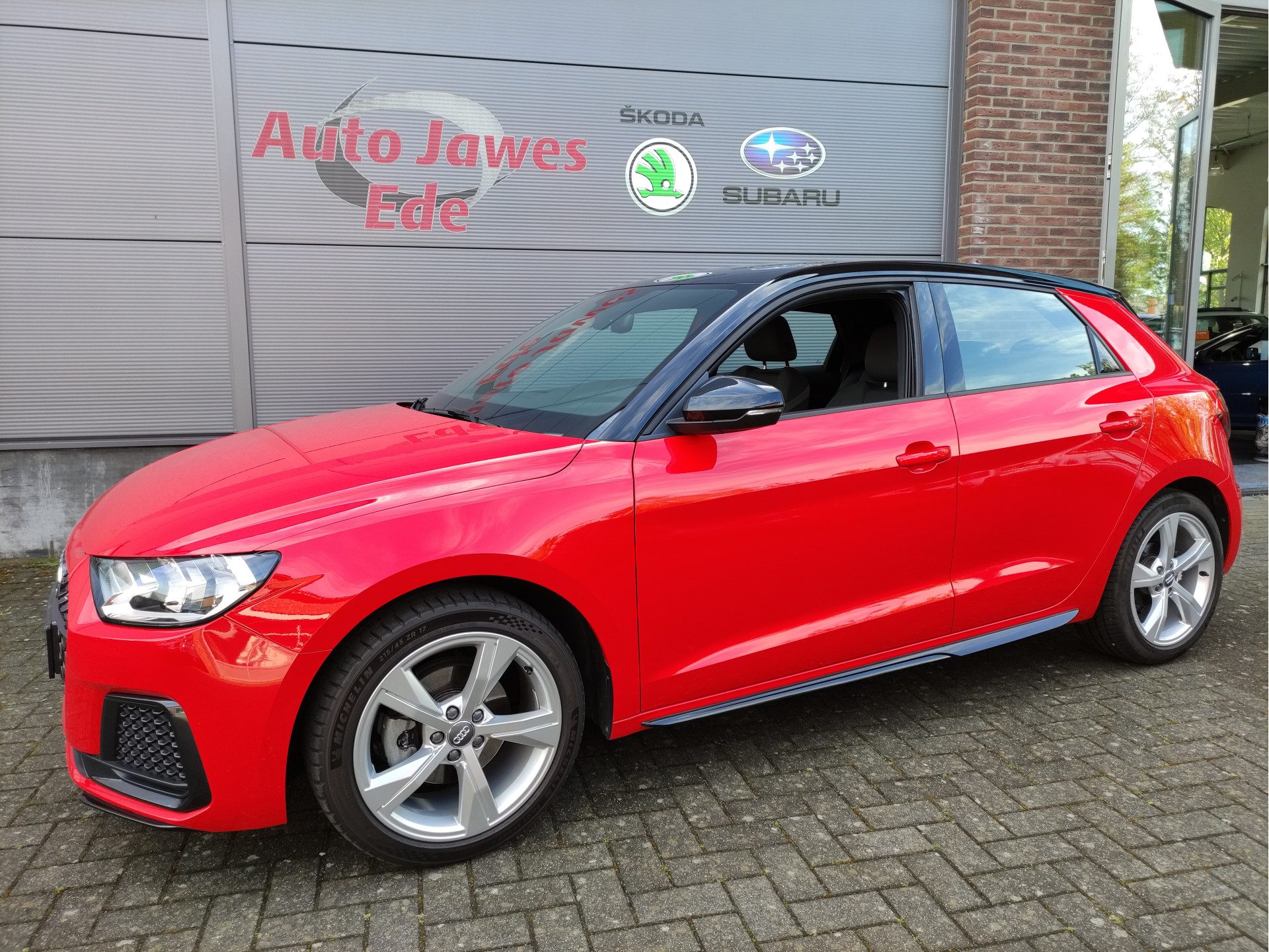 Audi A1 Sportback 30 TFSI Advanced epic Digitaal dashboard – 17Inch LMV – Climatronic –  Parkeersnesoren – NL auto