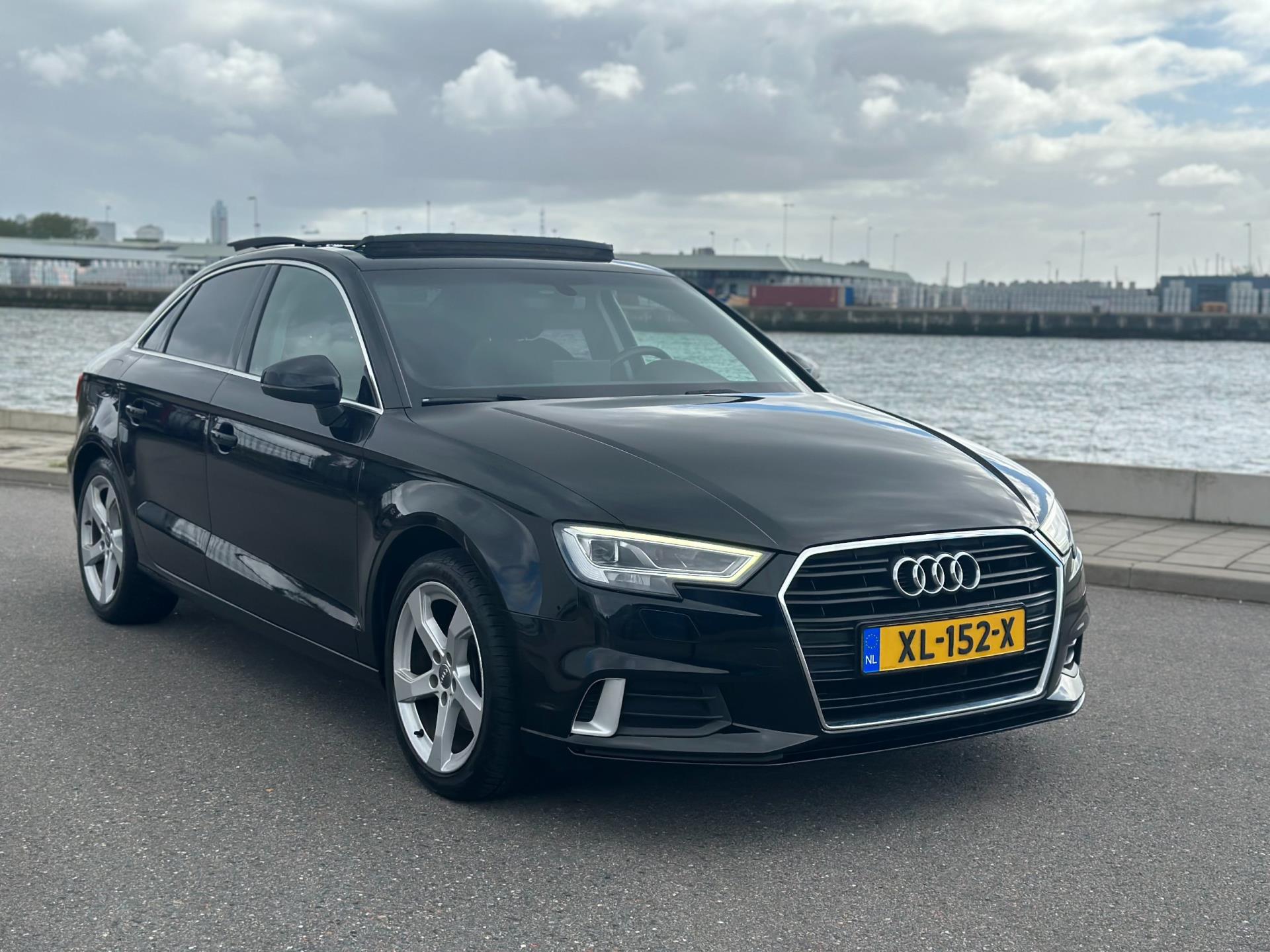 Audi A3 Limousine 30 TFSI Sport Lease Edition