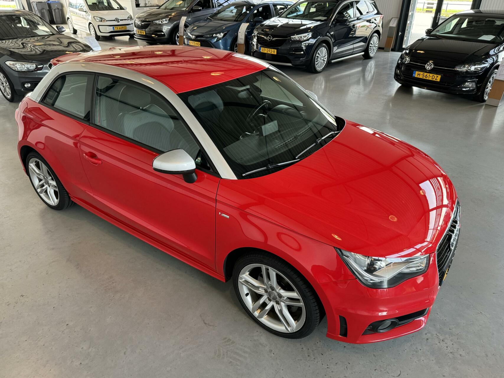 Audi A1  1.4 TFSI Pro Line S-Line Automaat