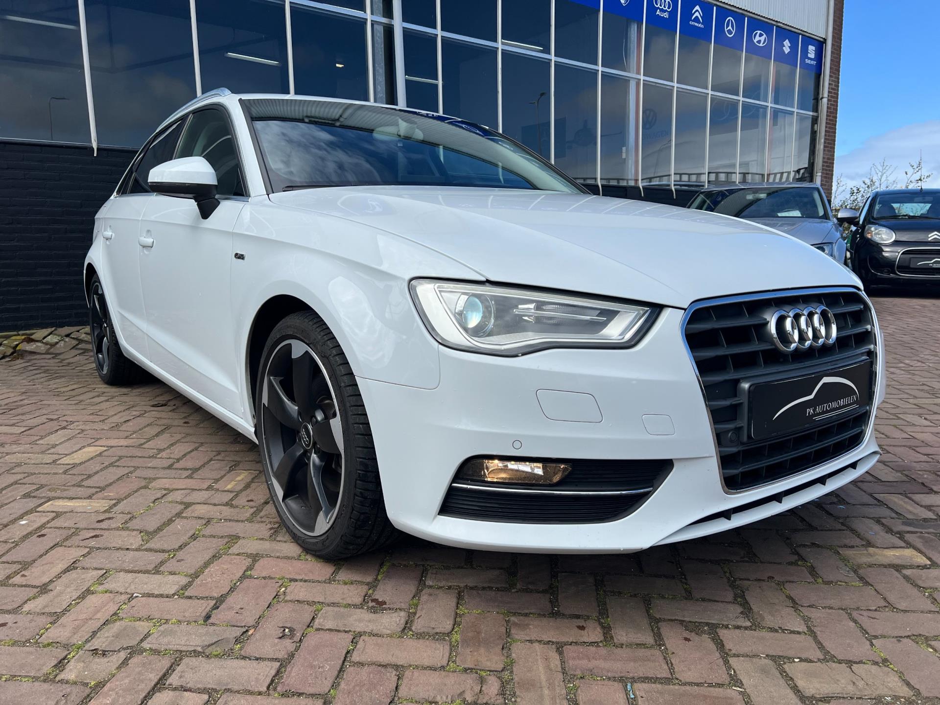 Audi A3 Sportback 1.8 TFSI Ambition Pro S-Line