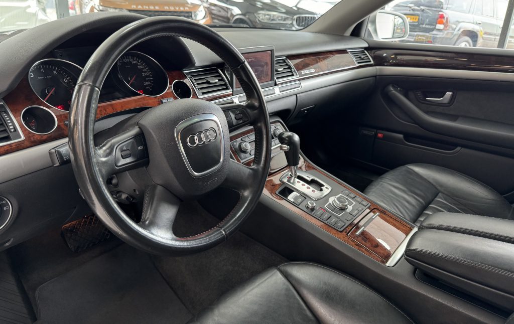 Audi A8 4.2 quattro Pro Line Youngtimer Automaat