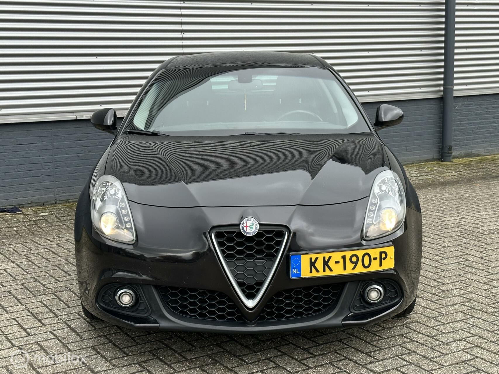 Alfa Romeo Giulietta 1.6 JTDm Super EURO6 AUTOMAAT