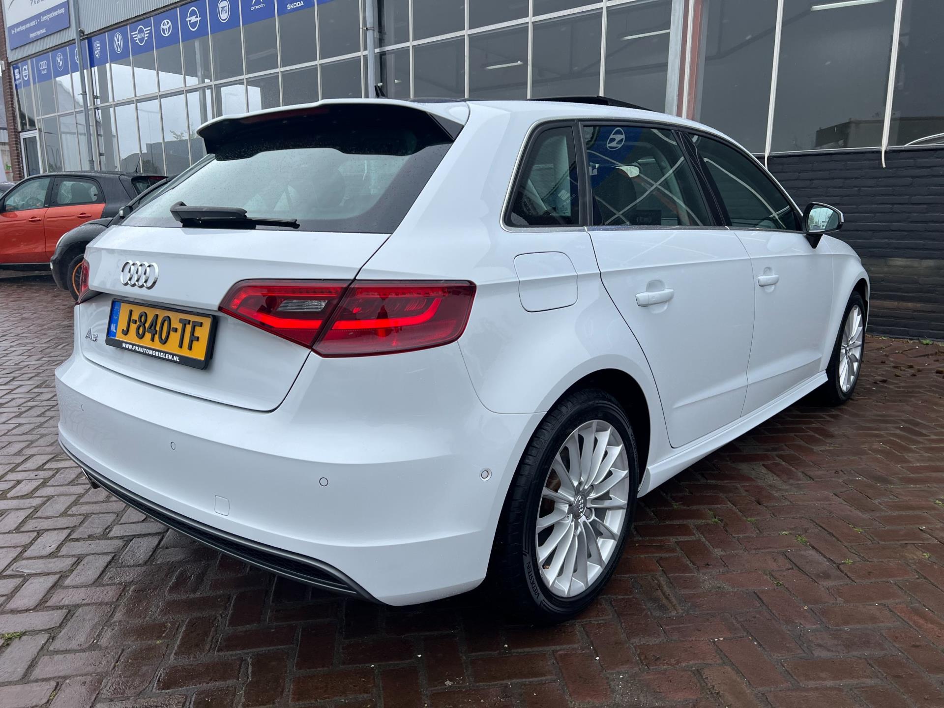 Audi A3 Sportback 1.4 TFSI Ambition Pro S-Line **PANORAMADAK**