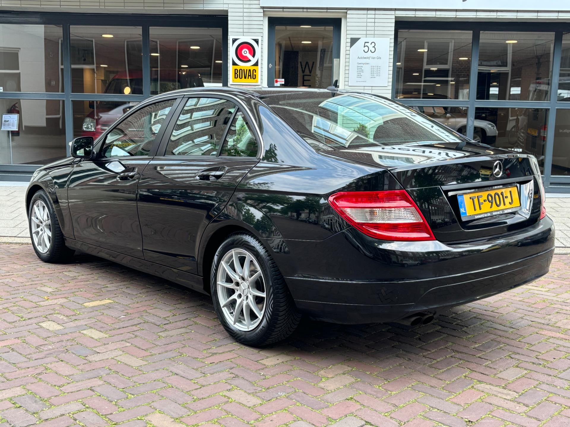 Mercedes-Benz C-klasse 180 Kompressor AUTOMAAT | AIRCO | STOELVERWARMING | LMV | BLUETOOTH |