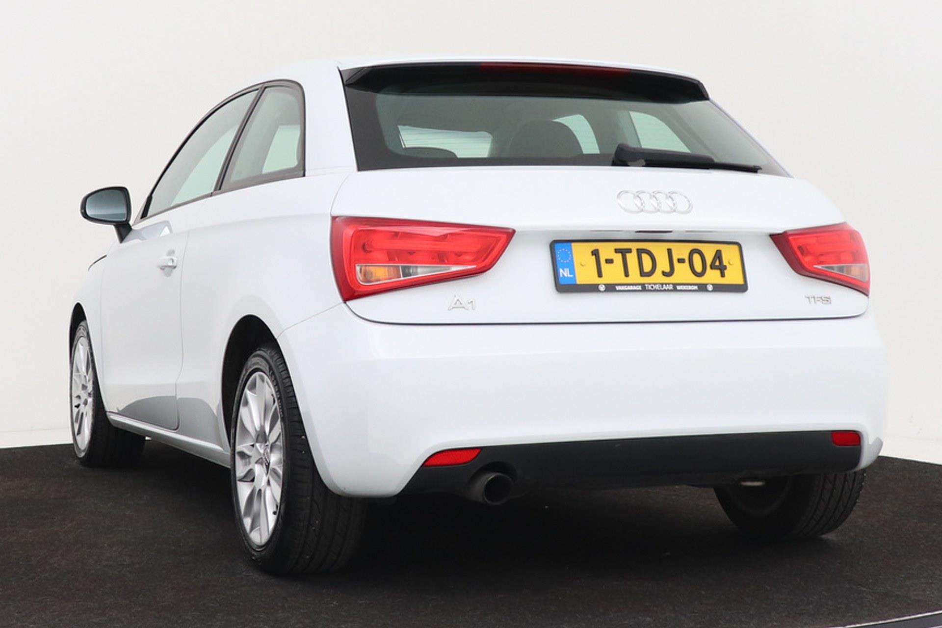 Audi A1 1.2 TFSI Ambition Pro Line Business | Org NL | Recent Ond. | Navigatie | Cruise Control |