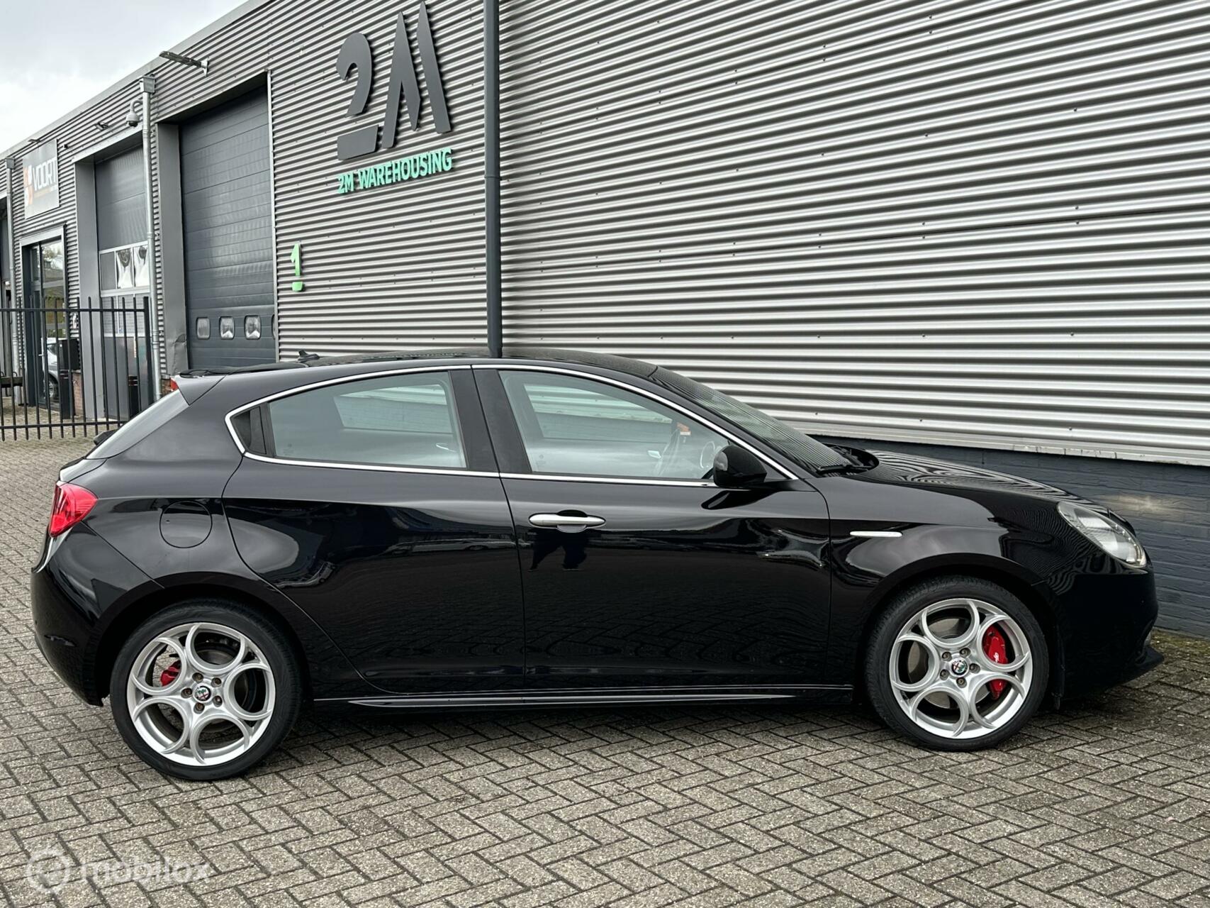 Alfa Romeo Giulietta 1.6 JTDm Super EURO6 AUTOMAAT