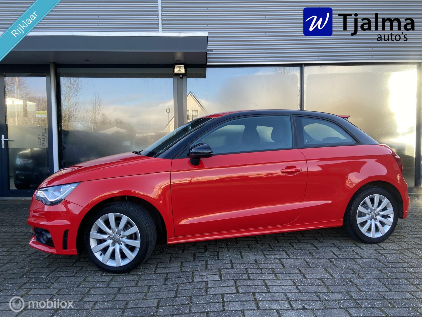 Audi A1  1.2 TFSI Pro Line S Xenon Navi PDC Stuurwiel 17 inch