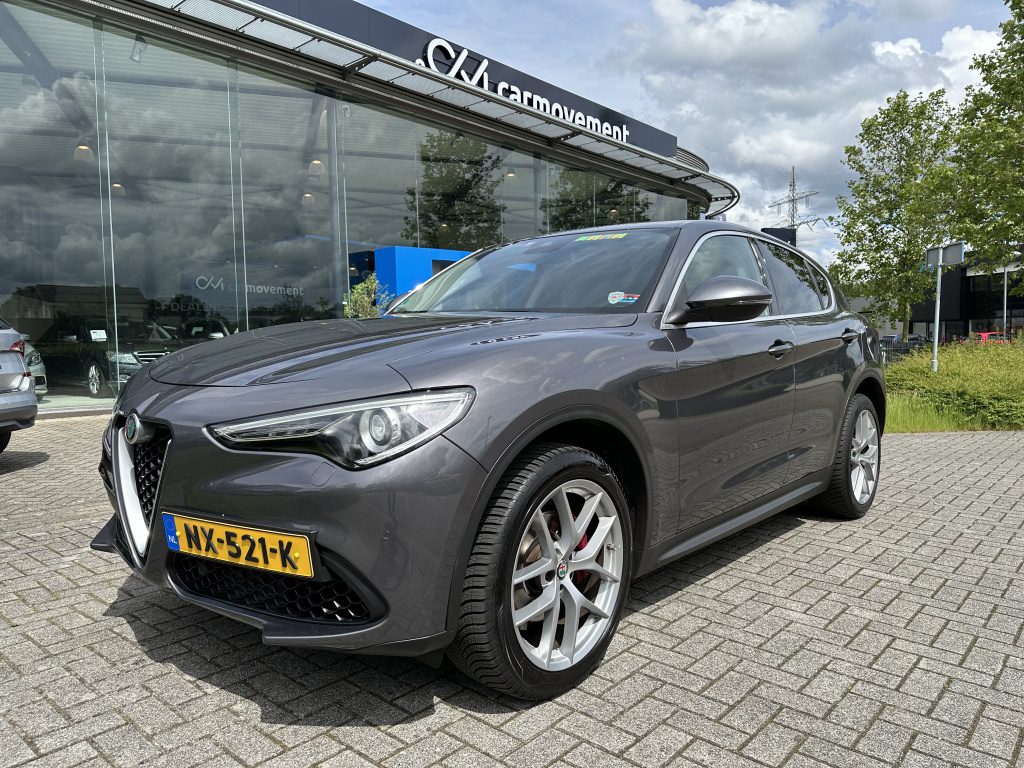 Alfa Romeo Stelvio 2.0 T AWD 280PK First Edition | 1ste Eig. | Navi | Camera | Keyl