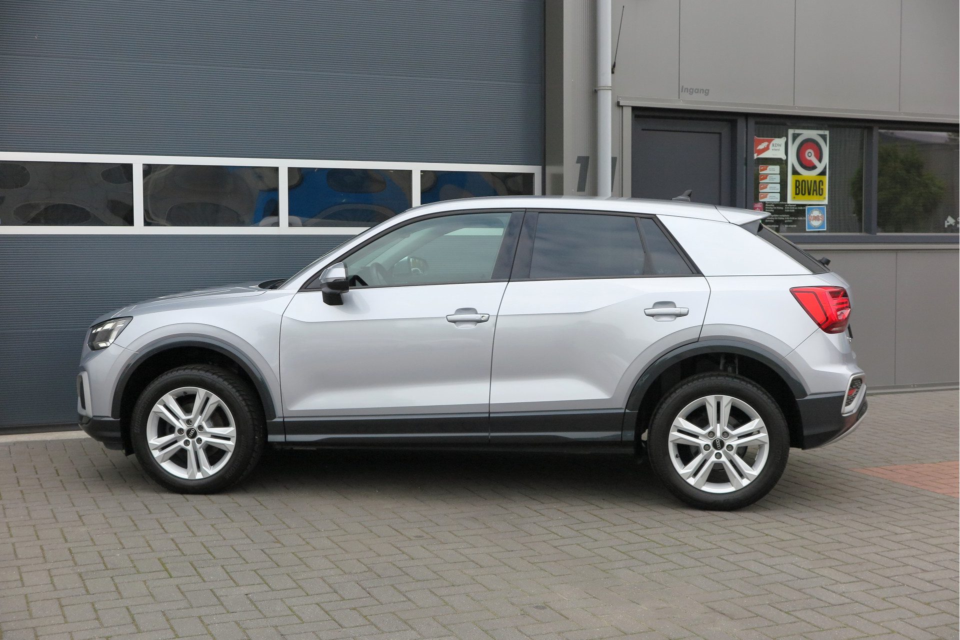 Audi Q2 35 TFSI Ambition Pro Line 110kw 150pk S-Tronic, DAB+, PDC, Carplay, Achteruitrij camera,Navi, LED , Stoelverwarming, Adaptive Cruise, Multifuntioneel stuur, Elect. Achterklep. Etc.