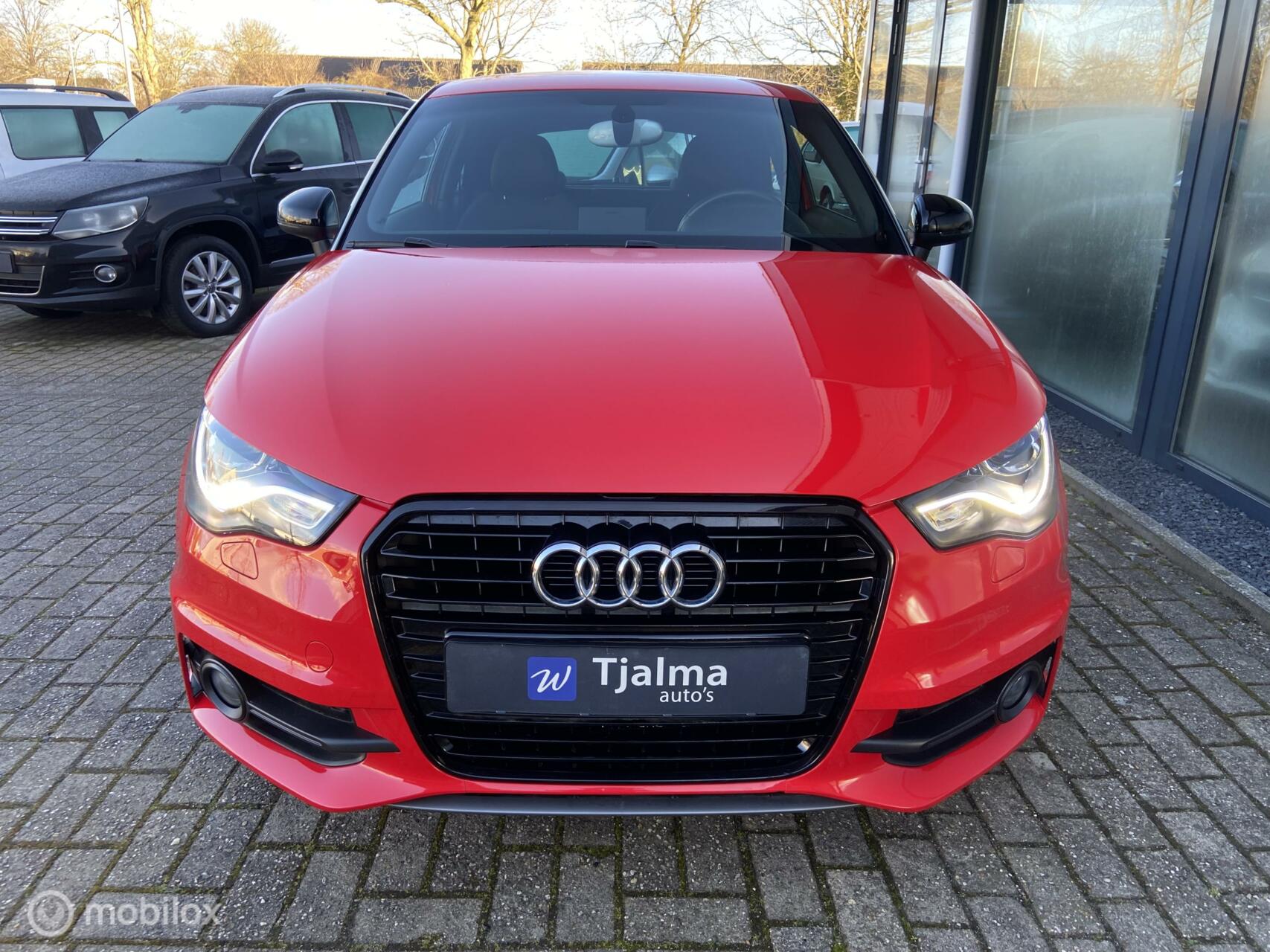 Audi A1  1.2 TFSI Pro Line S Xenon Navi PDC Stuurwiel 17 inch