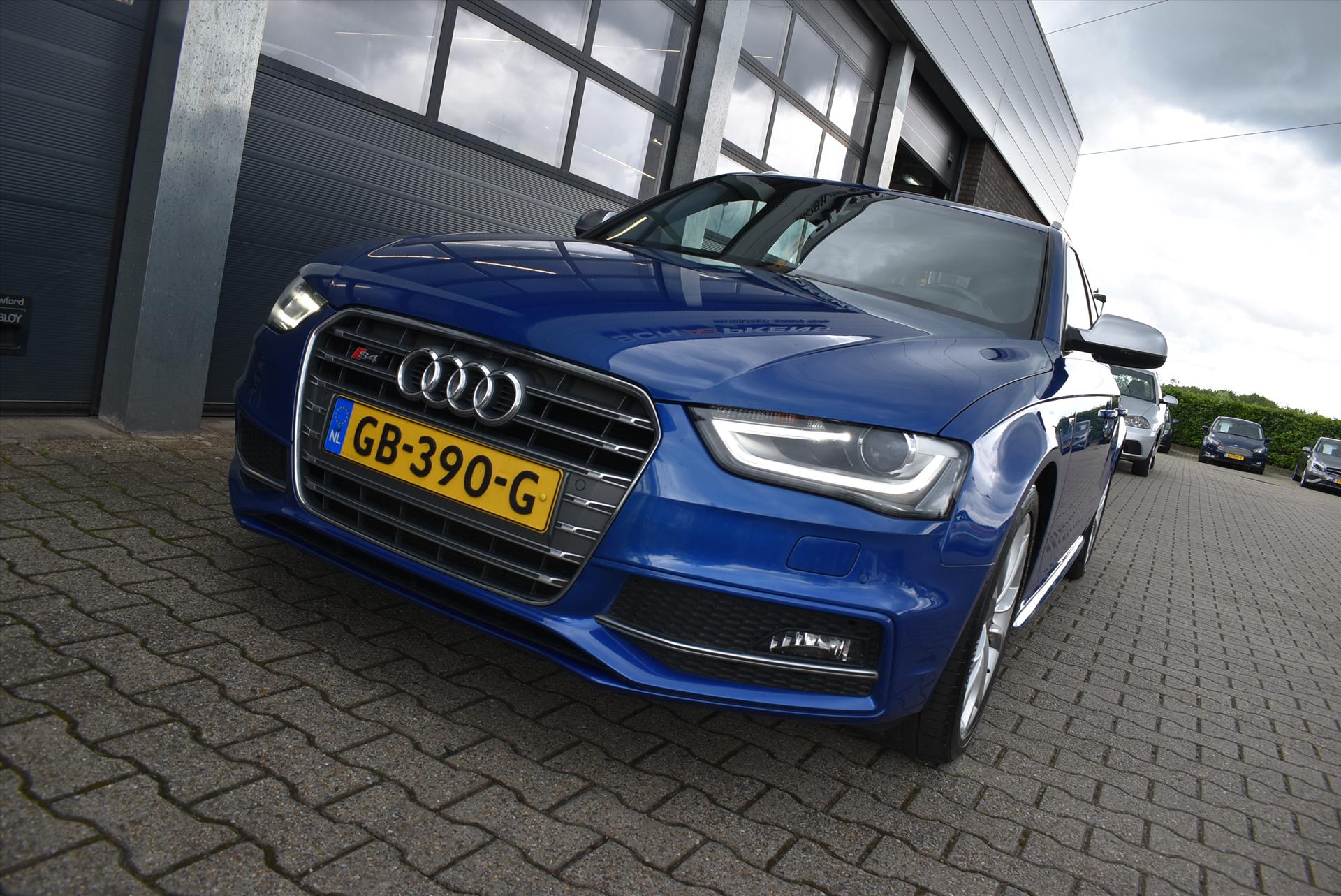 AUDI A4 Avant S4 3.0 TFSI 333pk Quattro