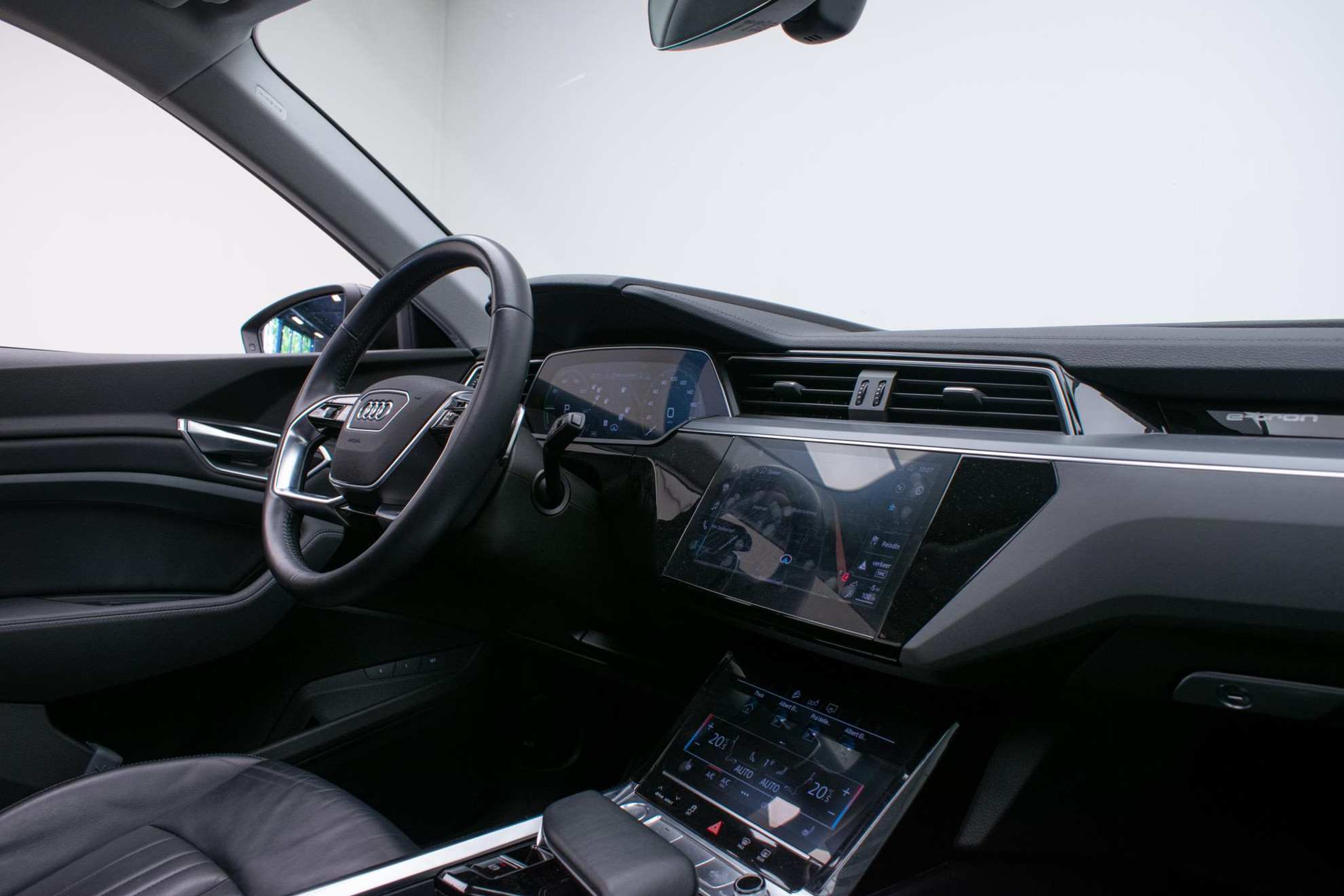 Audi e-tron e-tron 50 quattro Launch edition plus 71 kWh | Pano| Carplay| Camera