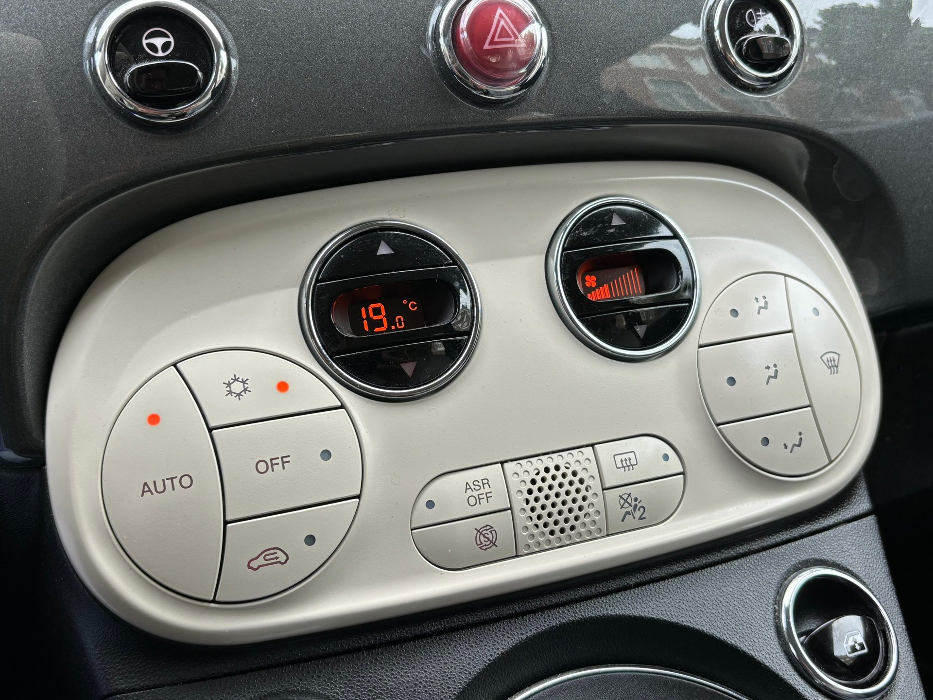 Fiat 500 C 1.2 Star AUTOMAAT | AIRCO | LMV | NAVIGATIE | BLUETOOTH | LED |