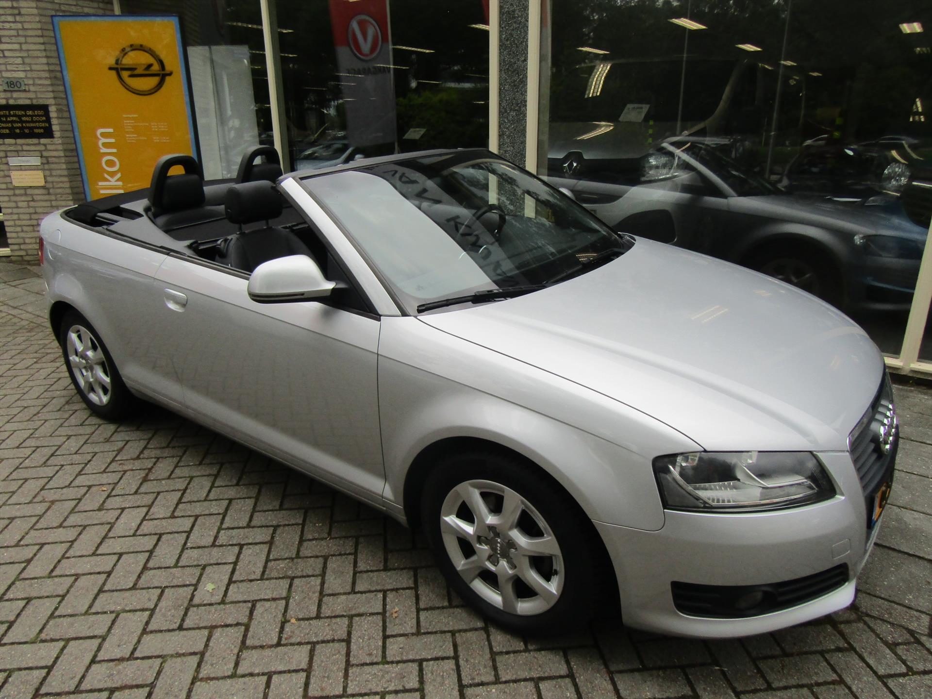 AUDI A3 1.8 CABRIO LEDER  NEDERLANDSE AUTO 1e EIG.