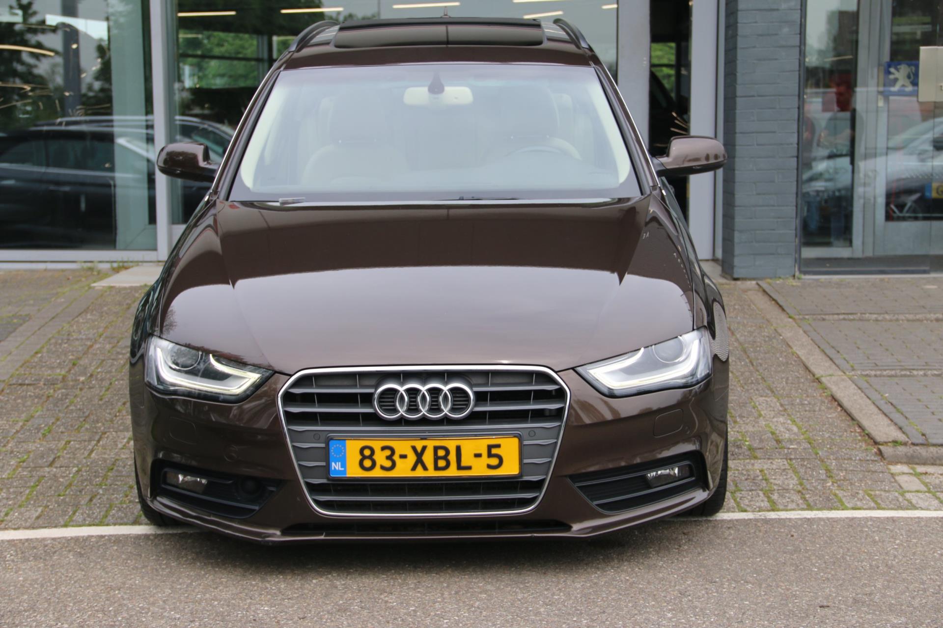 Audi A4 Avant 1.8 TFSI Pro Line XENON PANO-DAK FACE LIFT!