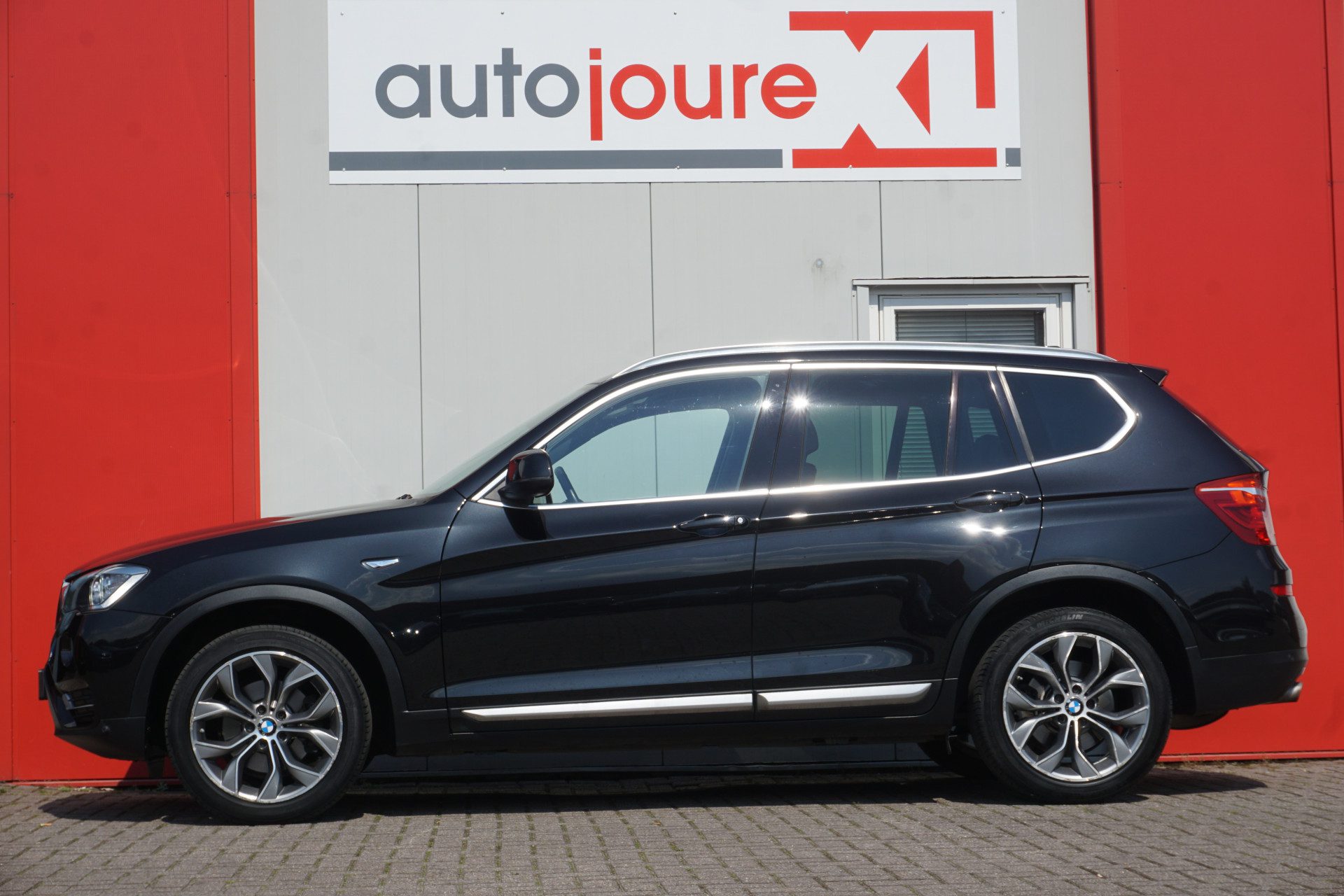 BMW X3 xDrive20i Centennial High Executive | Camera | Trekhaak | Leder | Navigatie | Origineel NL |