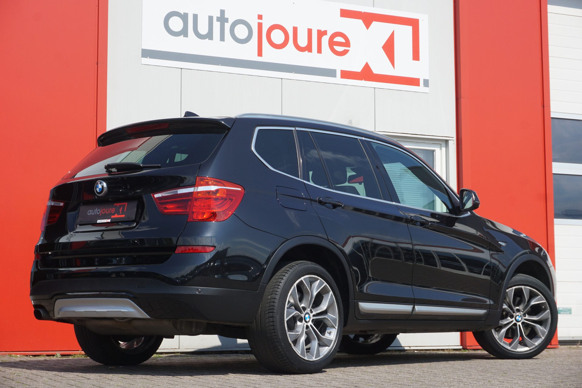 BMW X3 xDrive20i Centennial High Executive | Camera | Trekhaak | Leder | Navigatie | Origineel NL |