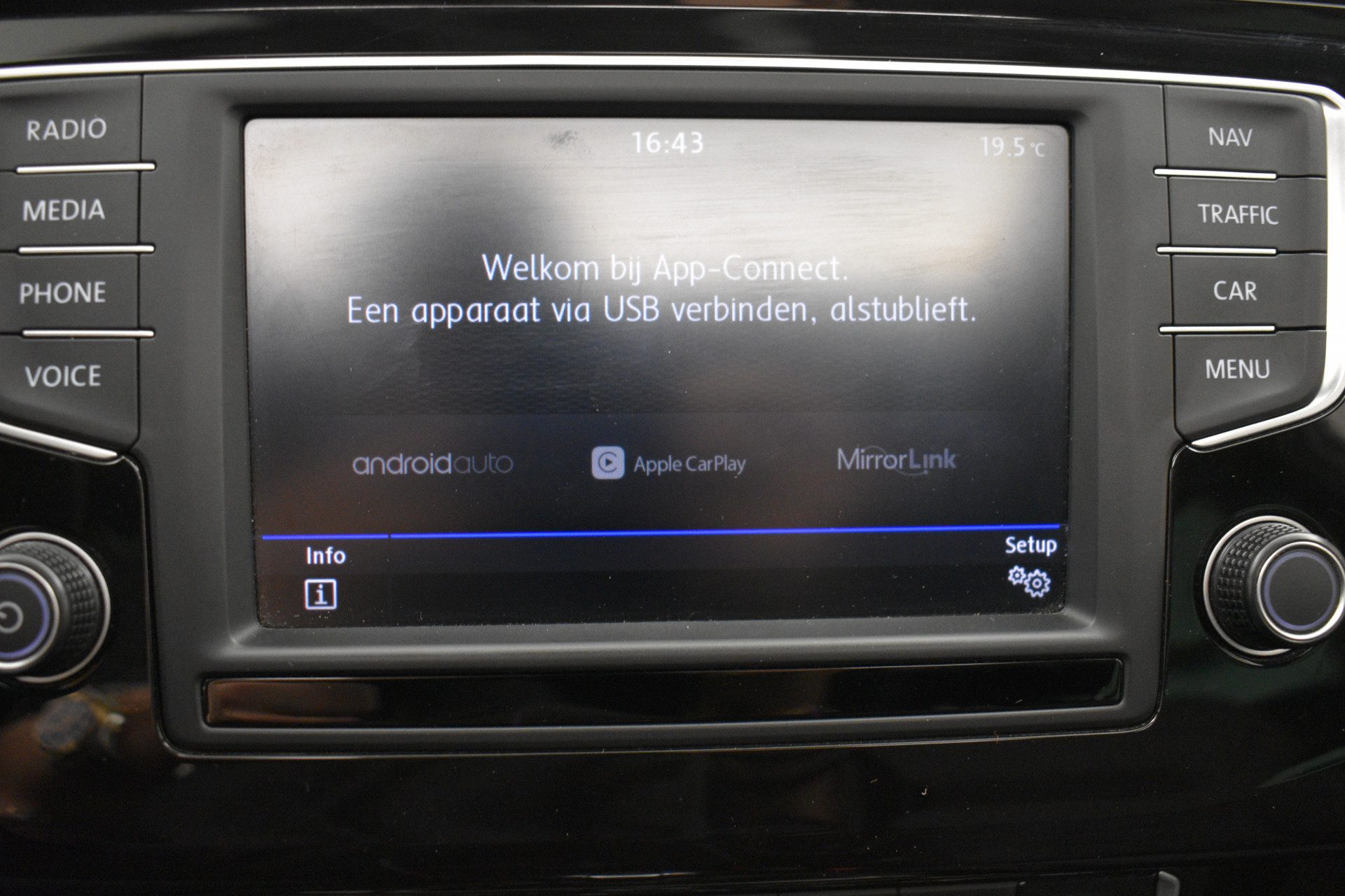 Volkswagen Passat GTE Incl Winterset Panodak Leer Zwarte hemel Alarm Adapt.cruise Navi