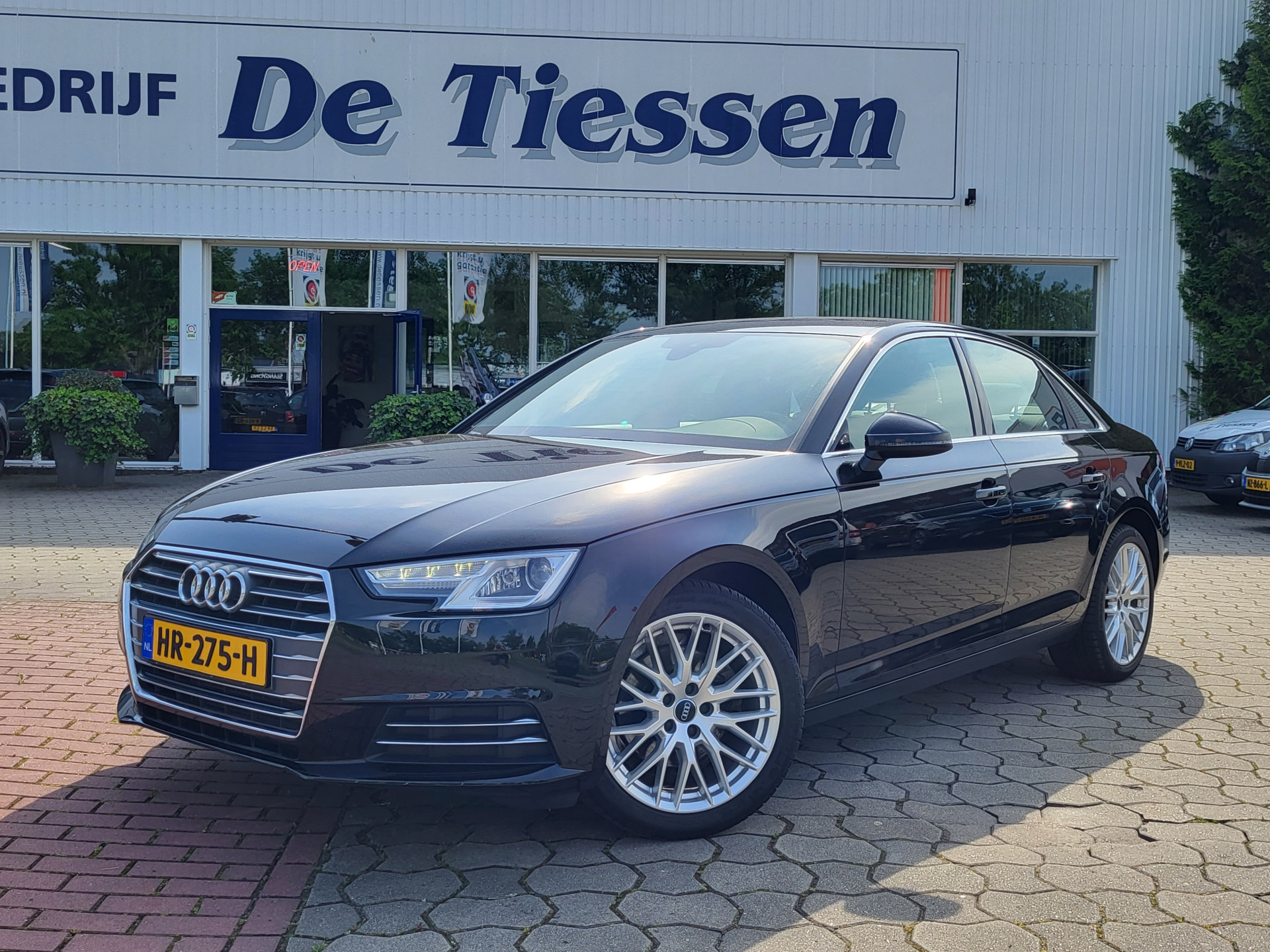 Audi A4 Limousine 2.0 TFSI 191PK S-tronic Ultra Sport Pro Line, Rijklaar met beurt & garantie!