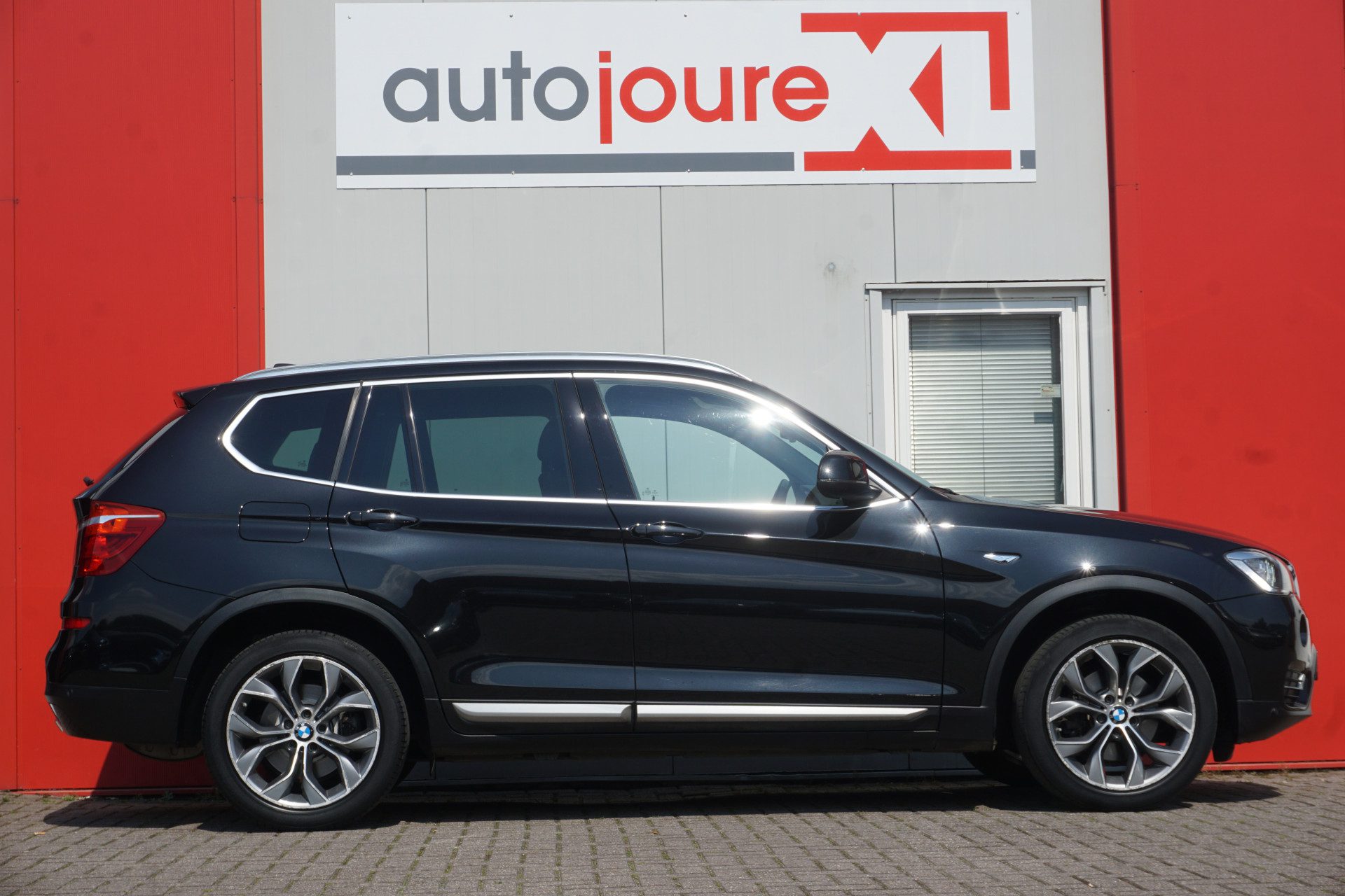 BMW X3 xDrive20i Centennial High Executive | Camera | Trekhaak | Leder | Navigatie | Origineel NL |