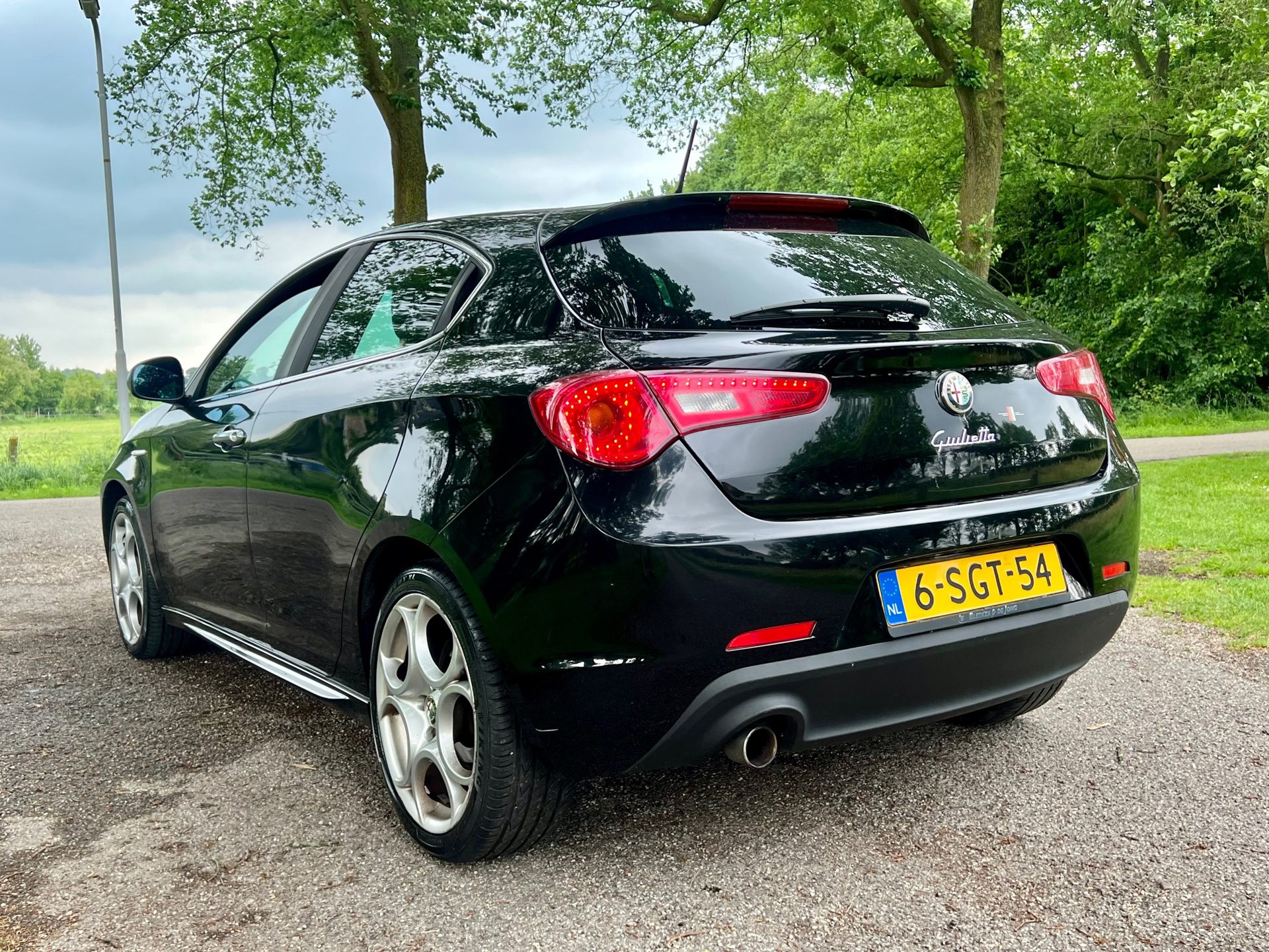 Alfa Romeo Giulietta 1.4 T Distinctive | Airco + Cruise + Lederbekleding |