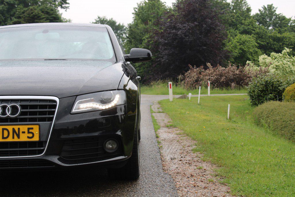 Audi A4 1.8TFSI 160pk Quattro Pro Line ECC/leer/navi/cruise sedan