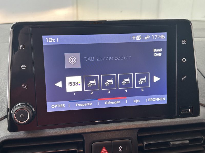 Fiat Doblò 1.5D 130pk L2H1, Automaat | 3 PERSOONS | CRUISE CONTROLE | CAMERA | AIRCO | STOELVERWARMING | NAVIGATIE | CARPLAY