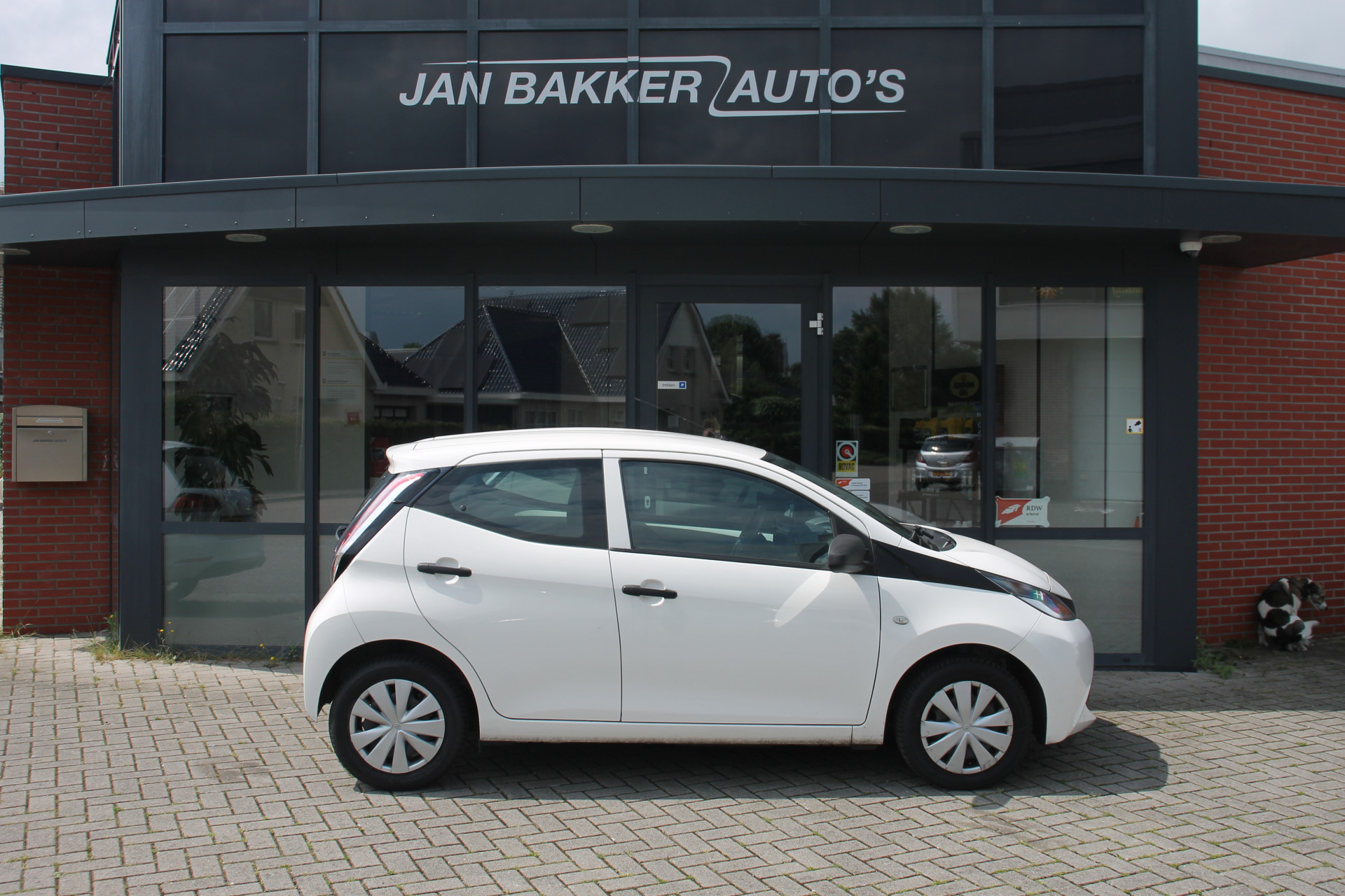 Toyota Aygo 1.0 VVT-i x-fun | BT | AC | 5 Deurs | Rijklaar