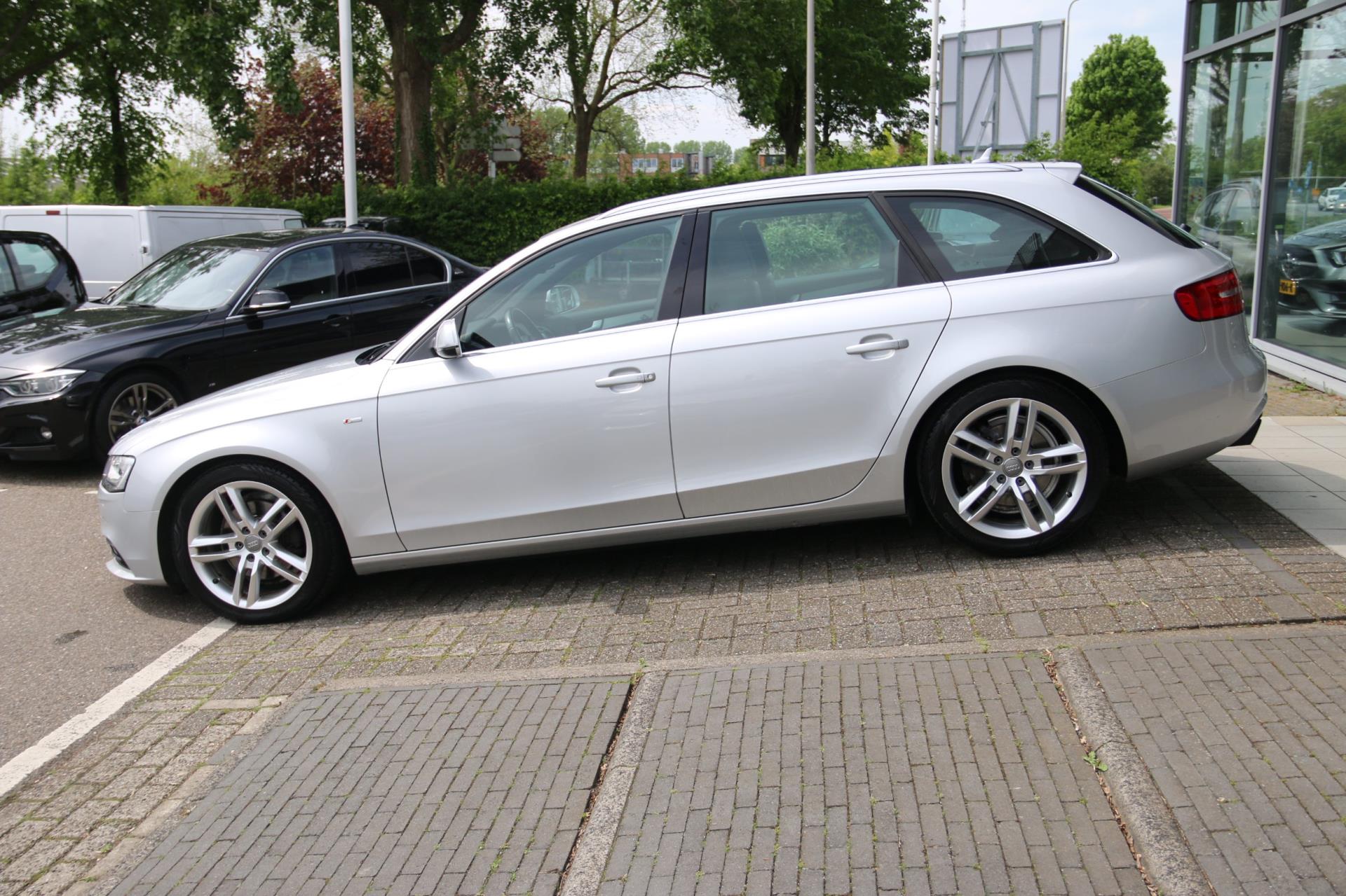 Audi A4 Avant 1.8 TFSI S-LINE