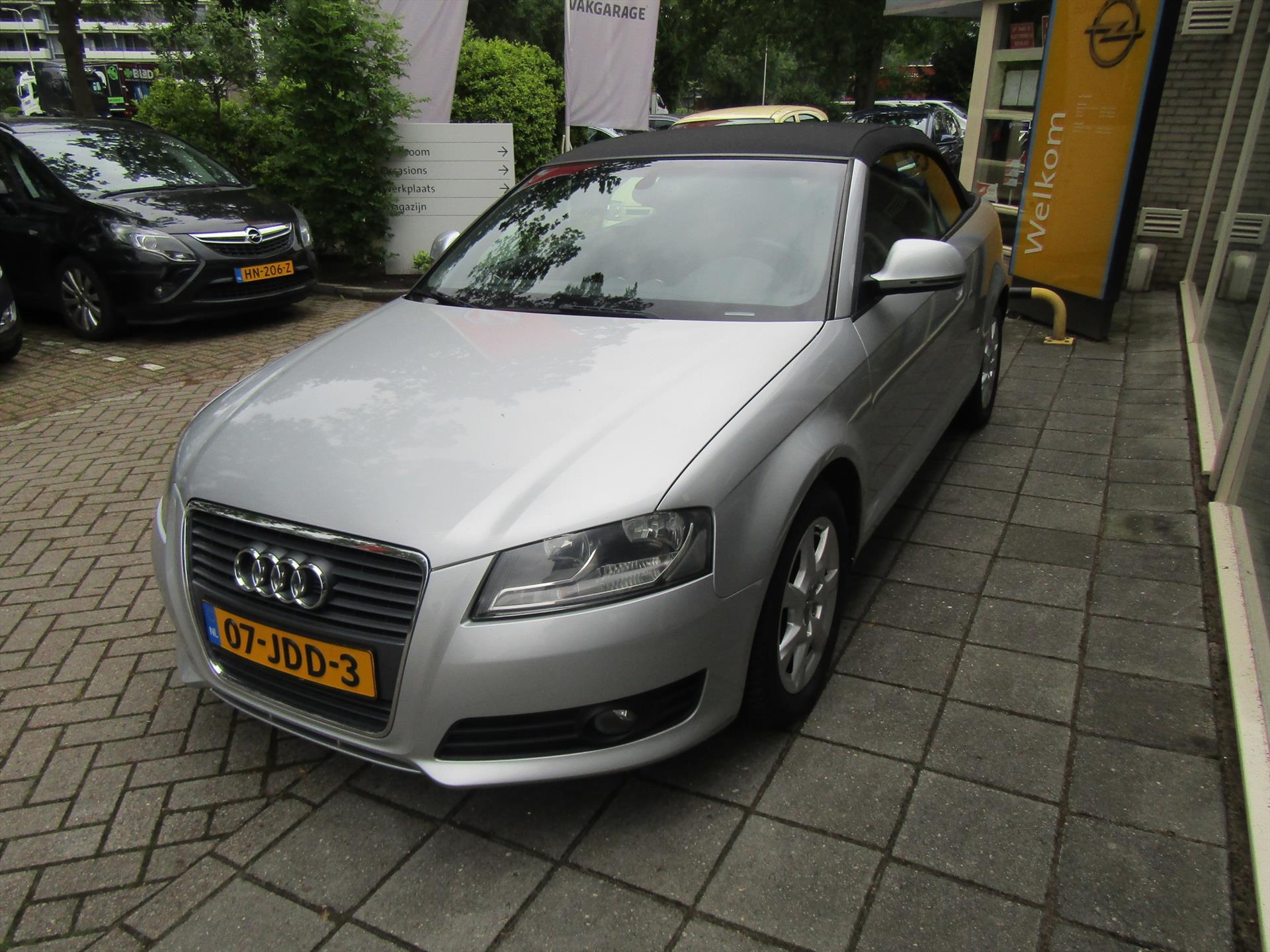 AUDI A3 1.8 CABRIO LEDER  NEDERLANDSE AUTO 1e EIG.