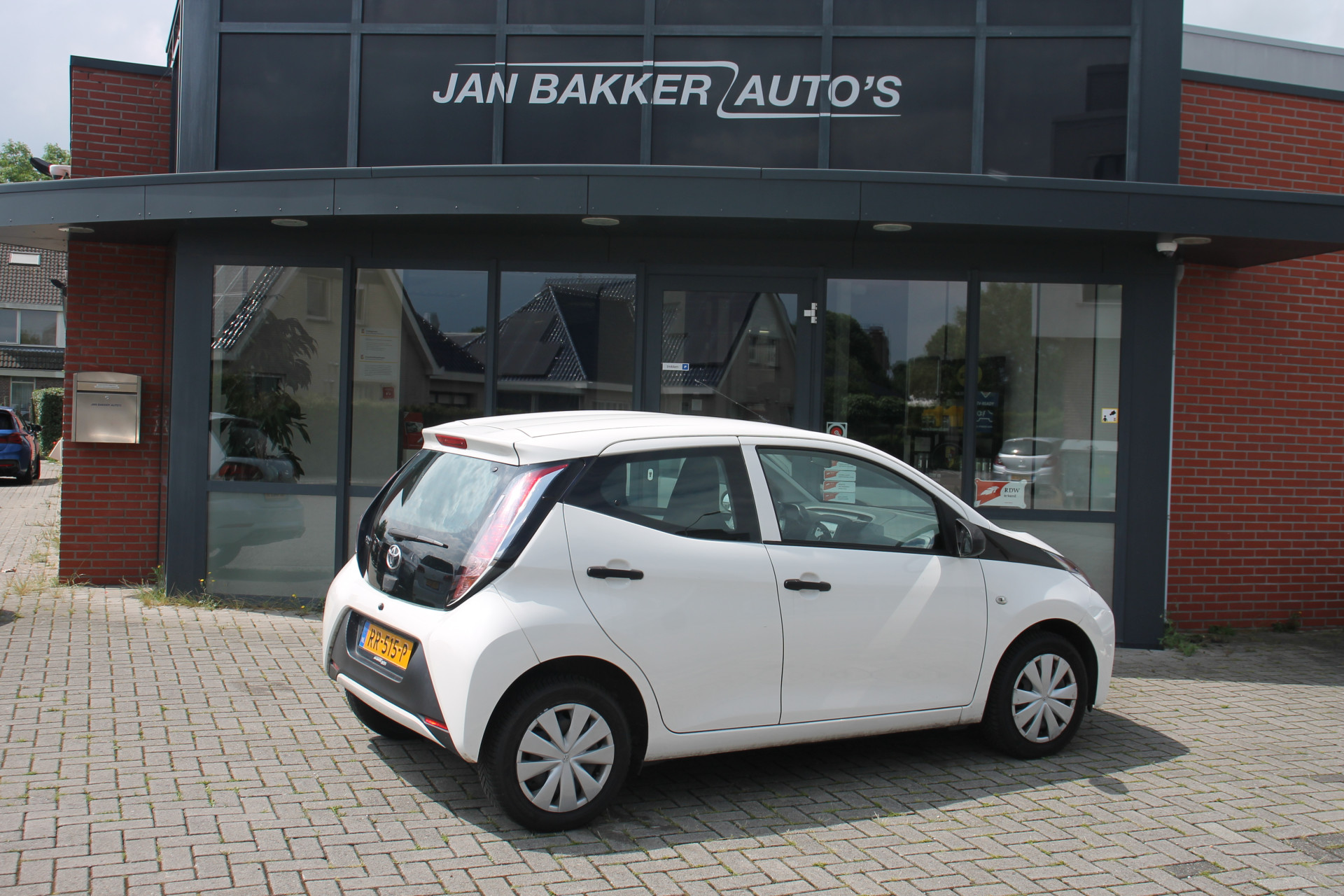 Toyota Aygo 1.0 VVT-i x-fun | BT | AC | 5 Deurs | Rijklaar