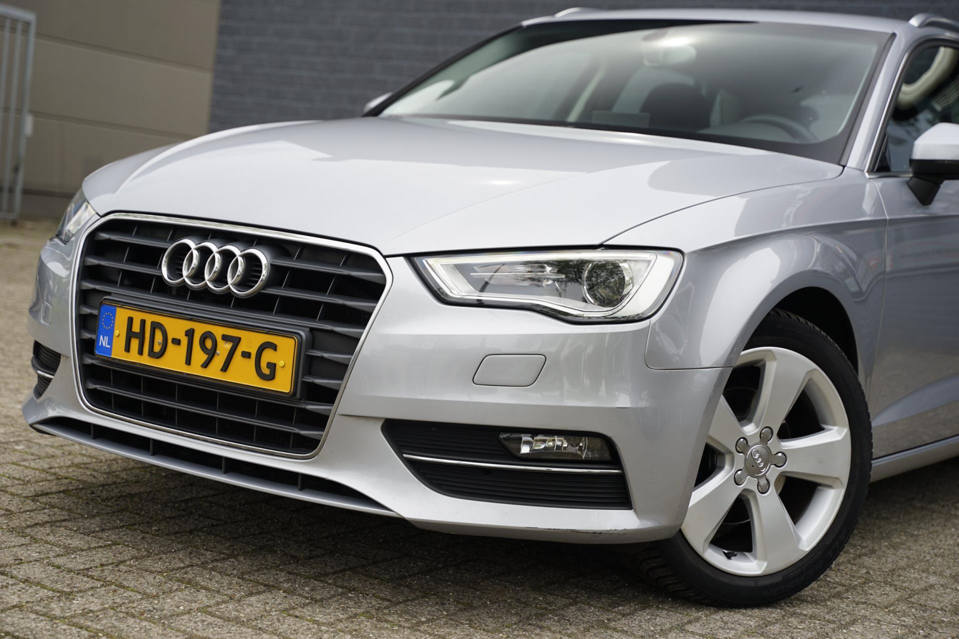 Audi A3 Sportback 1.4 TFSI Ambition ,AUT,Navi,Stoelver,NAP