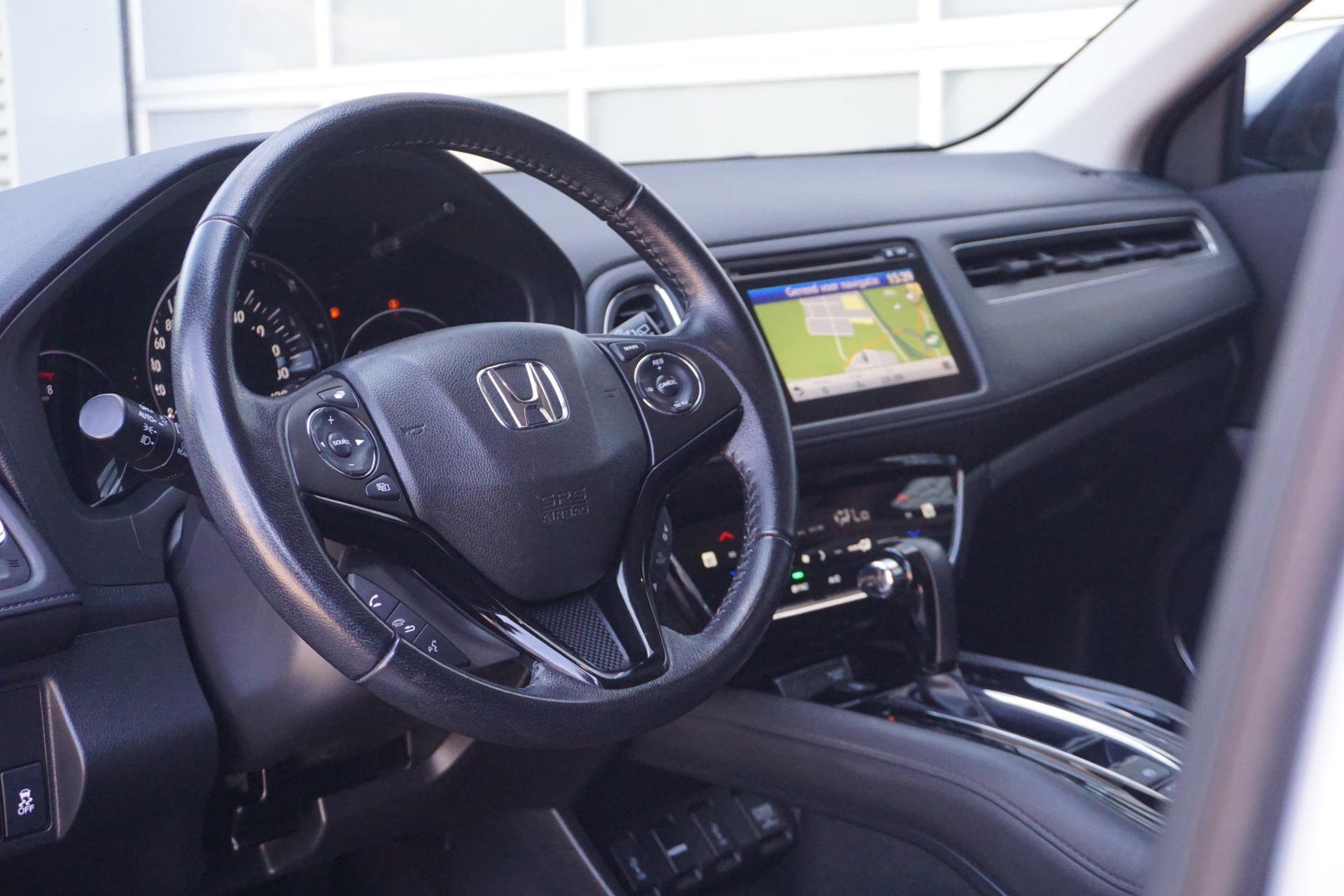 Honda HR-V 1.5 i-VTEC Elegance | Camera | Harman/Kardon | Trekhaak | Navigatie | Origineel NL |