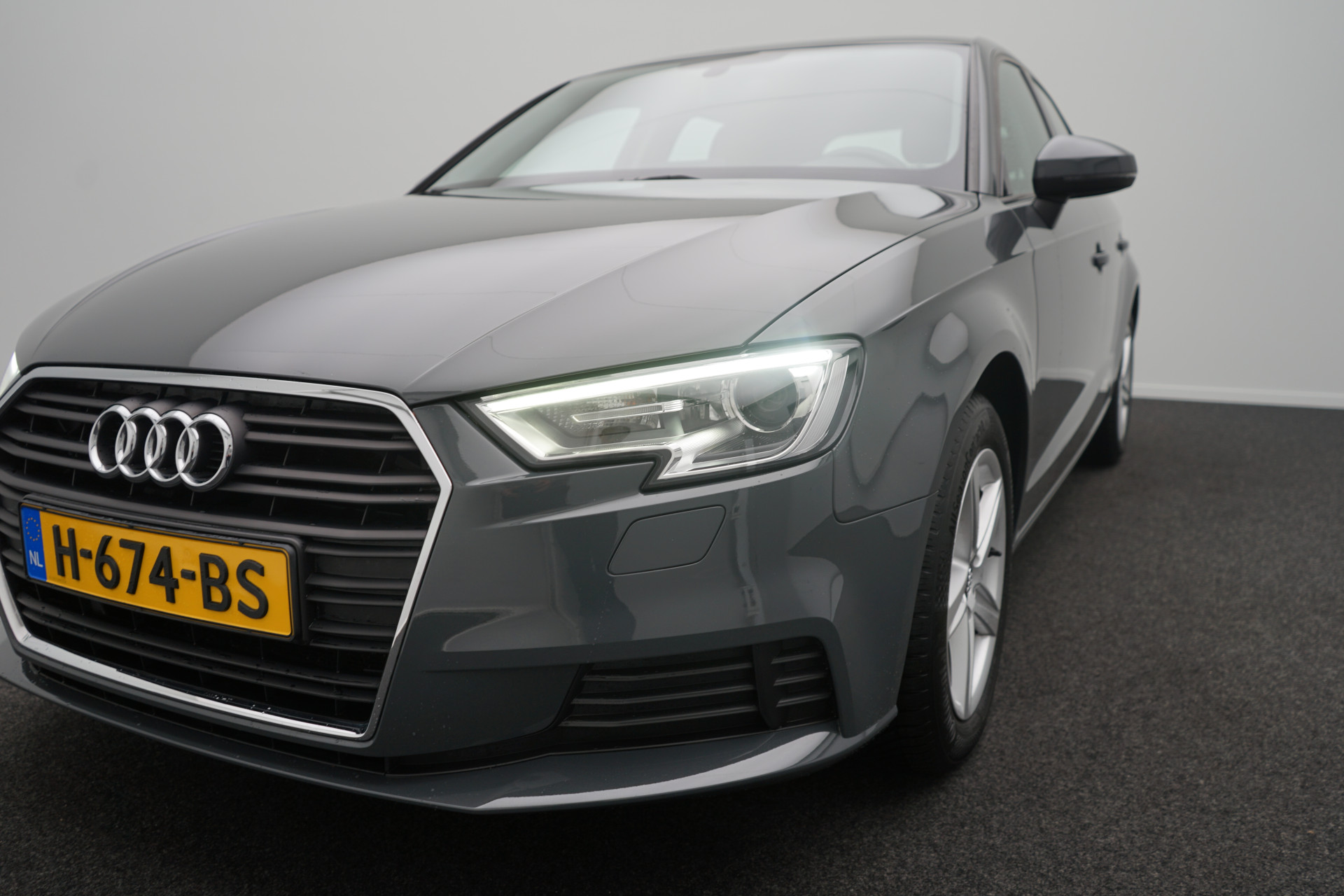 Audi A3 Sportback 30 TFSI Pro Line Xenon Cruise Sportstuur