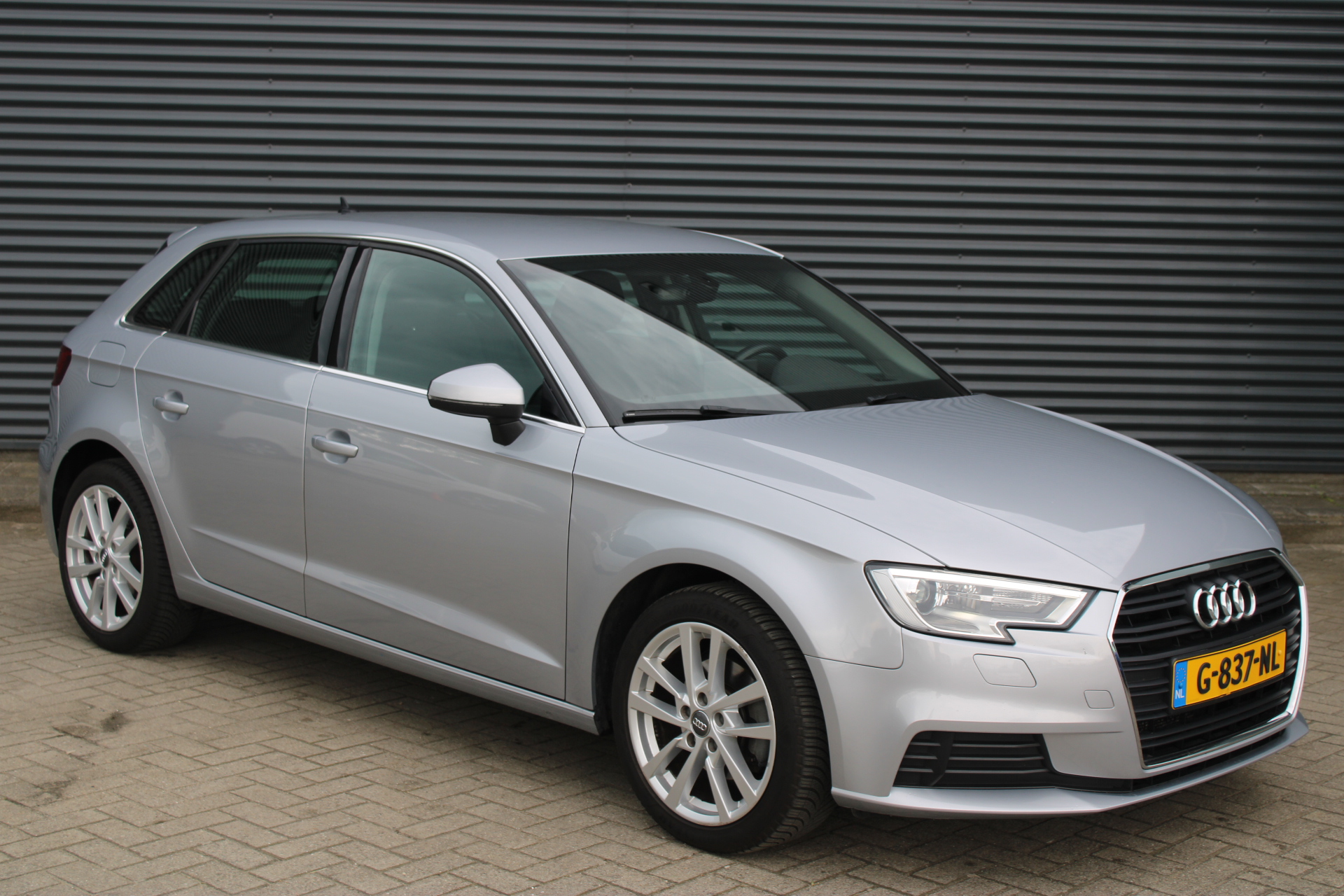 Audi A3 Sportback 30 TFSI Pro Line Navigatie Led