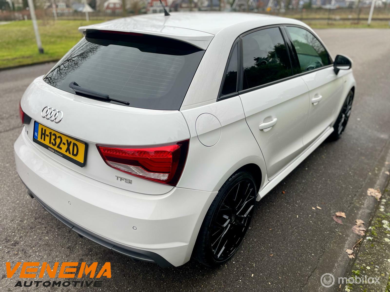 Audi A1 Sportback 1.0 TFSI Sport Pro Line S in Nieuwstaat!!