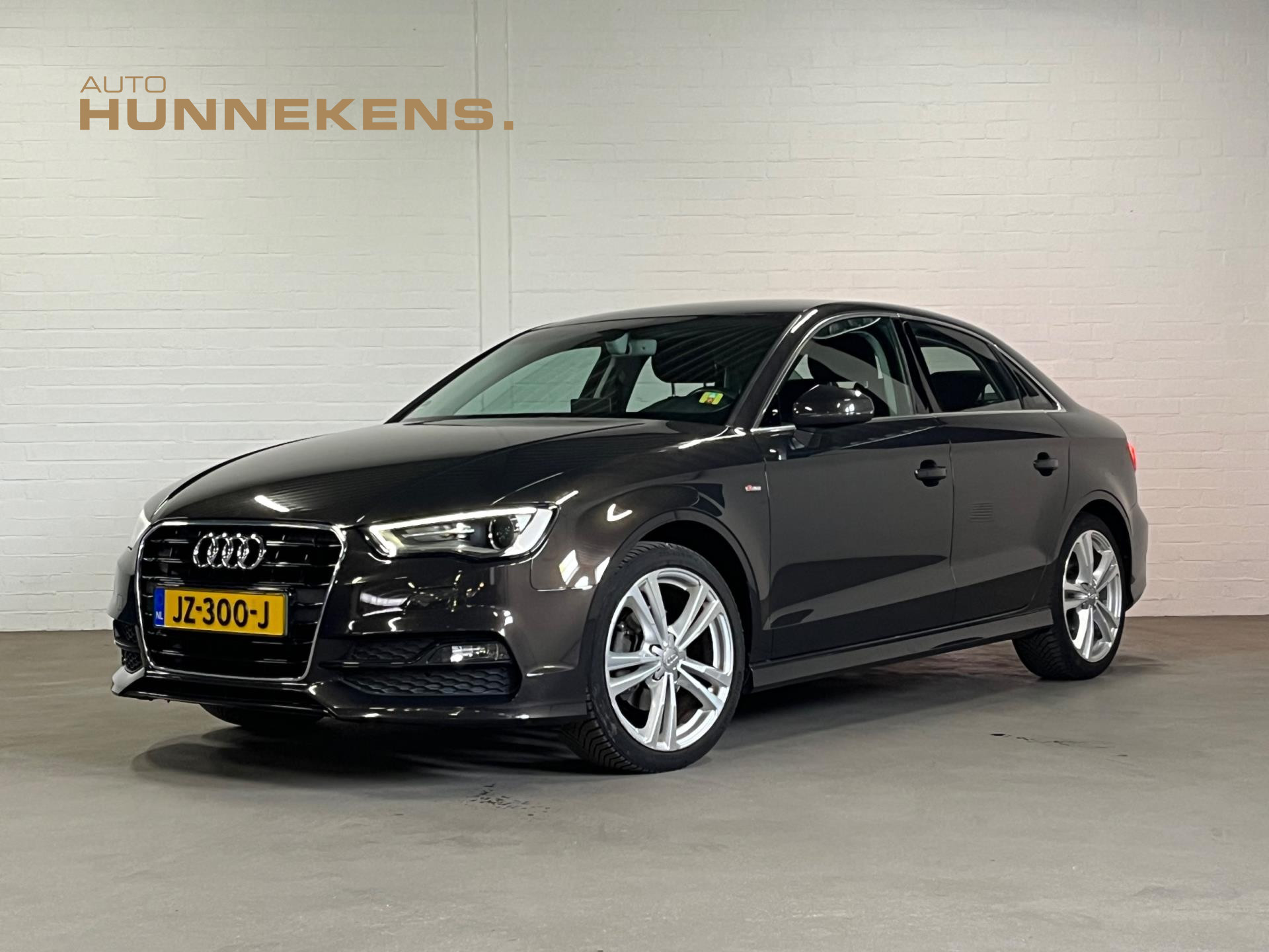 Audi A3 Limousine 1.4 TFSI | Navigatie | Cruise & Climate c . | Parkeersensoren | 18” LM wielen