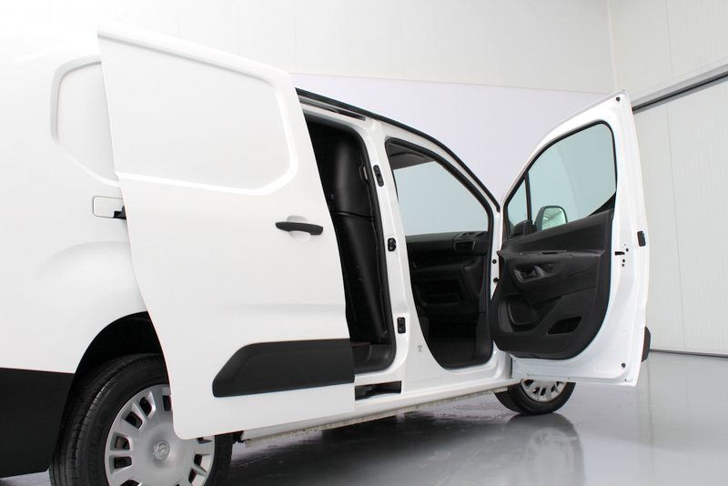 Opel Combo 1.5D L2H1 Edition 102PK, NAVIGATIE | ELE-RAMEN | CRUISE CONTROLE | CARPLAY